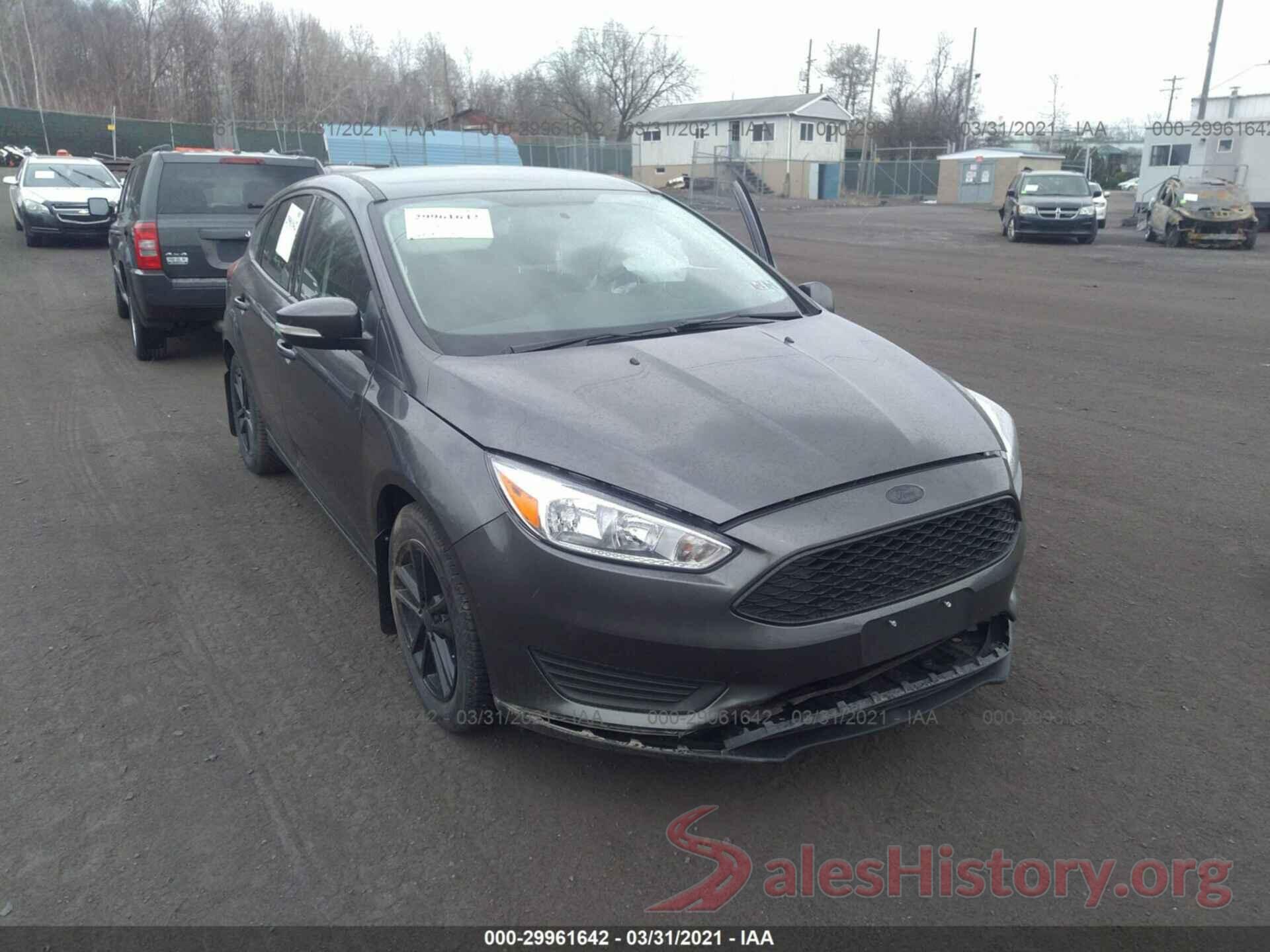 1FADP3K2XHL251038 2017 FORD FOCUS