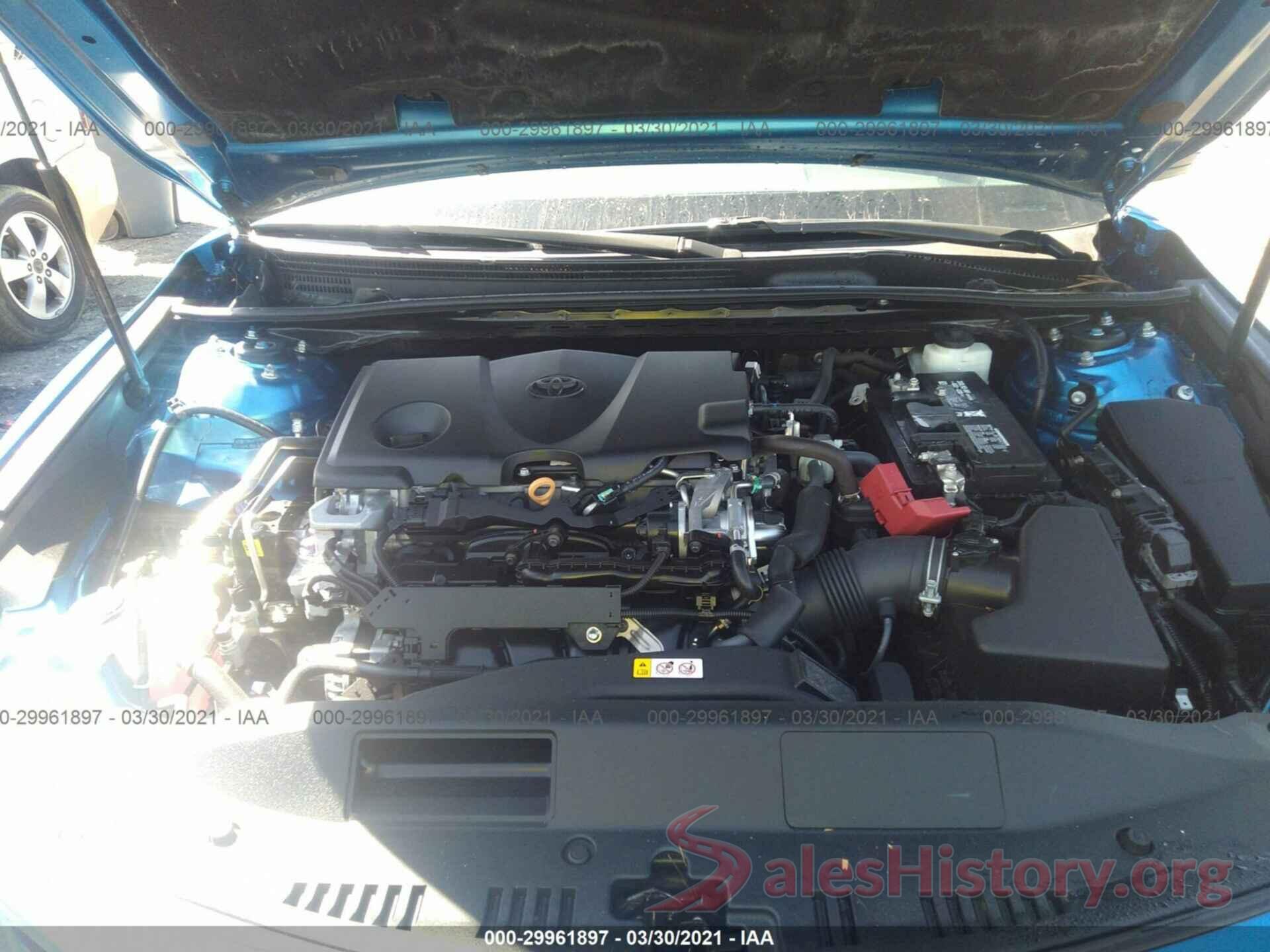 4T1B11HK9JU115431 2018 TOYOTA CAMRY