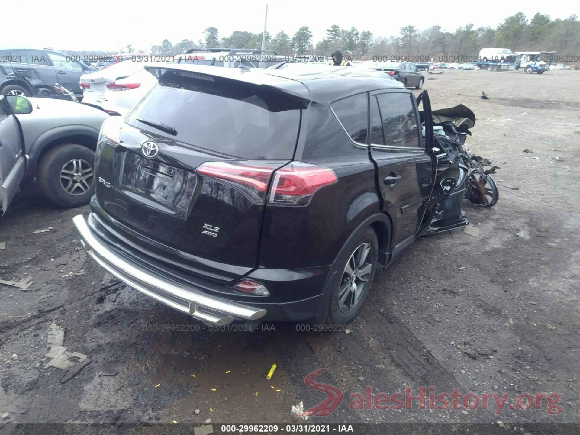 2T3RFREV0HW675983 2017 TOYOTA RAV4