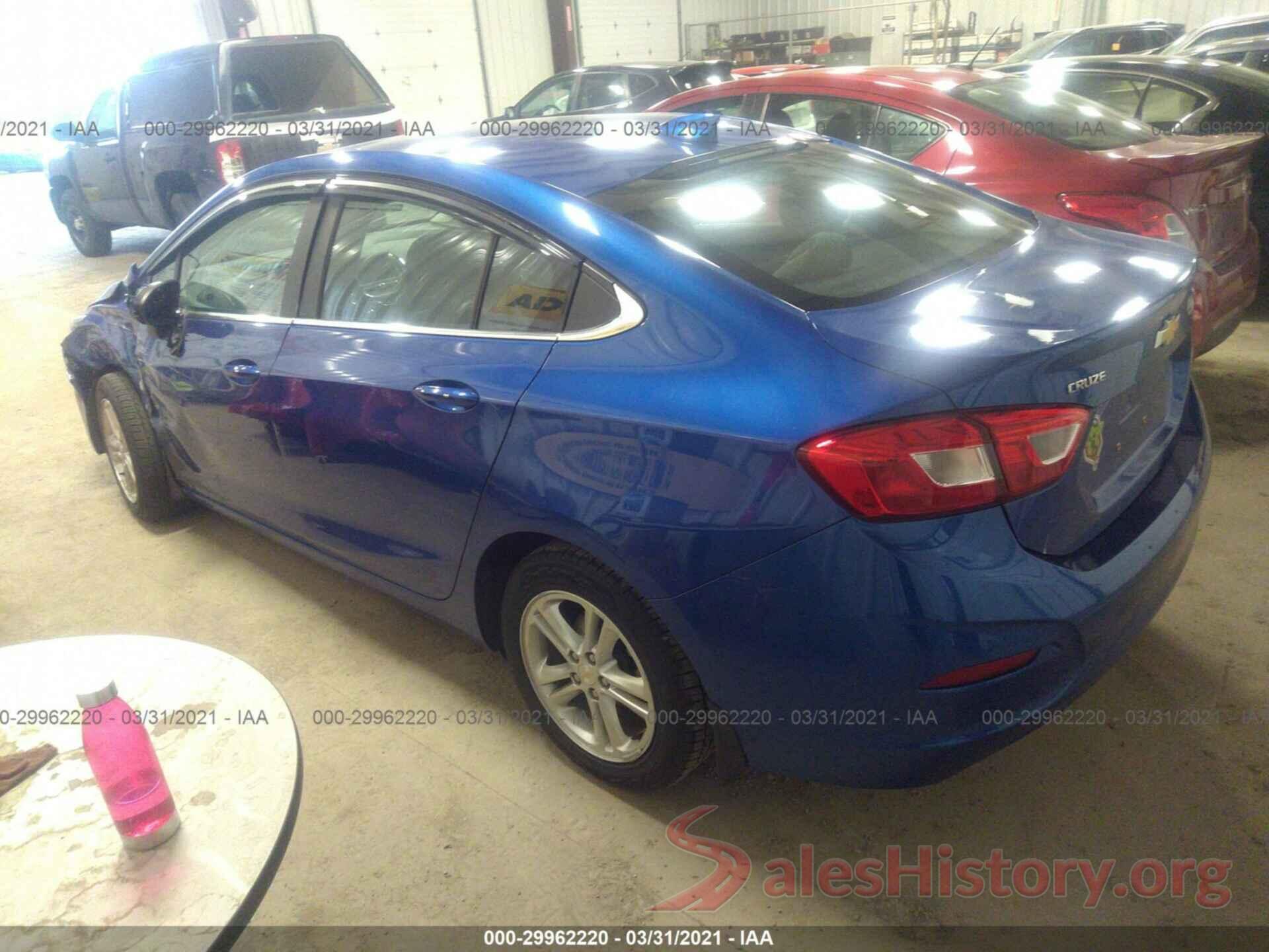 1G1BE5SM7J7119317 2018 CHEVROLET CRUZE