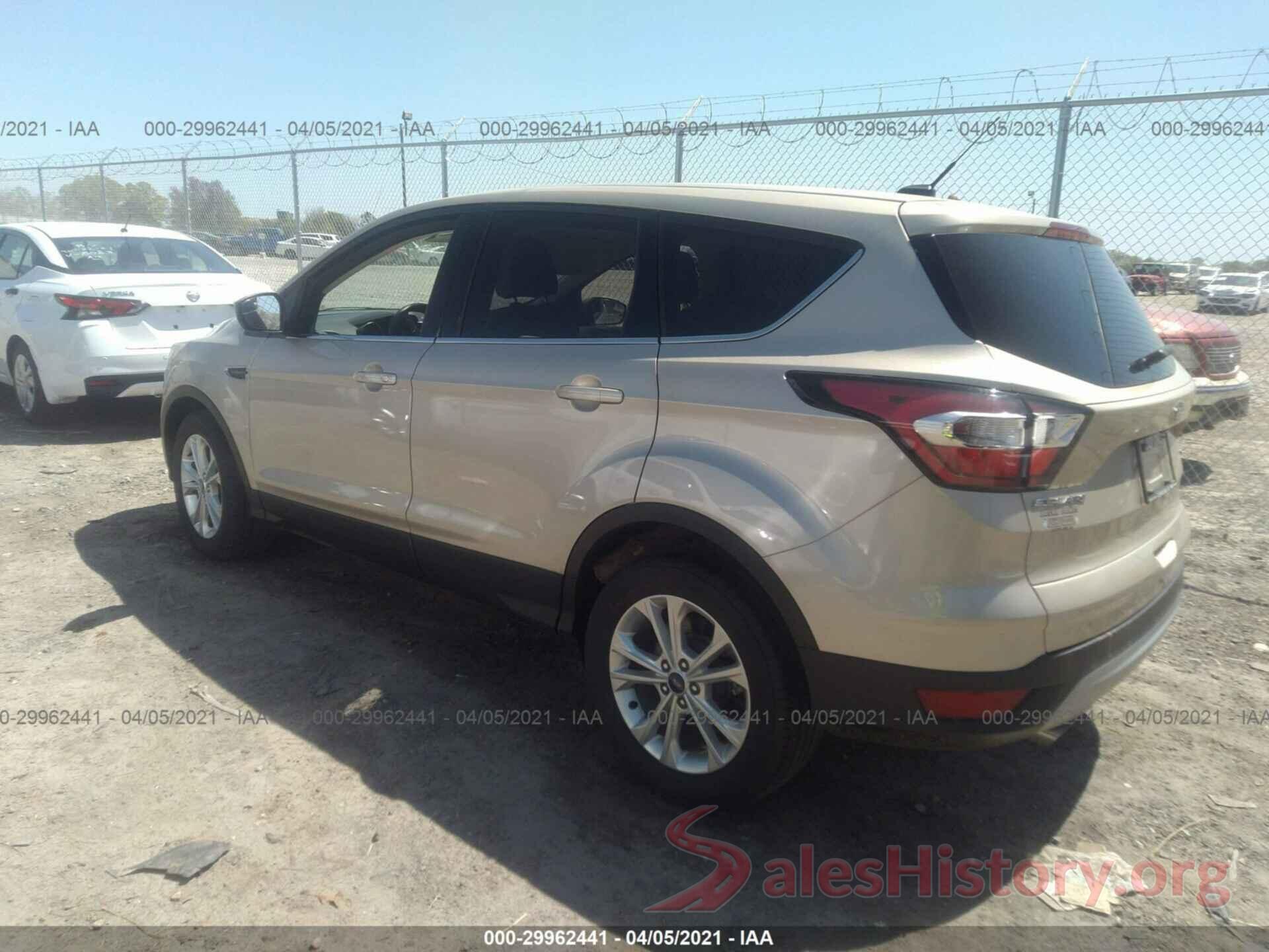 1FMCU0GD7HUC43069 2017 FORD ESCAPE