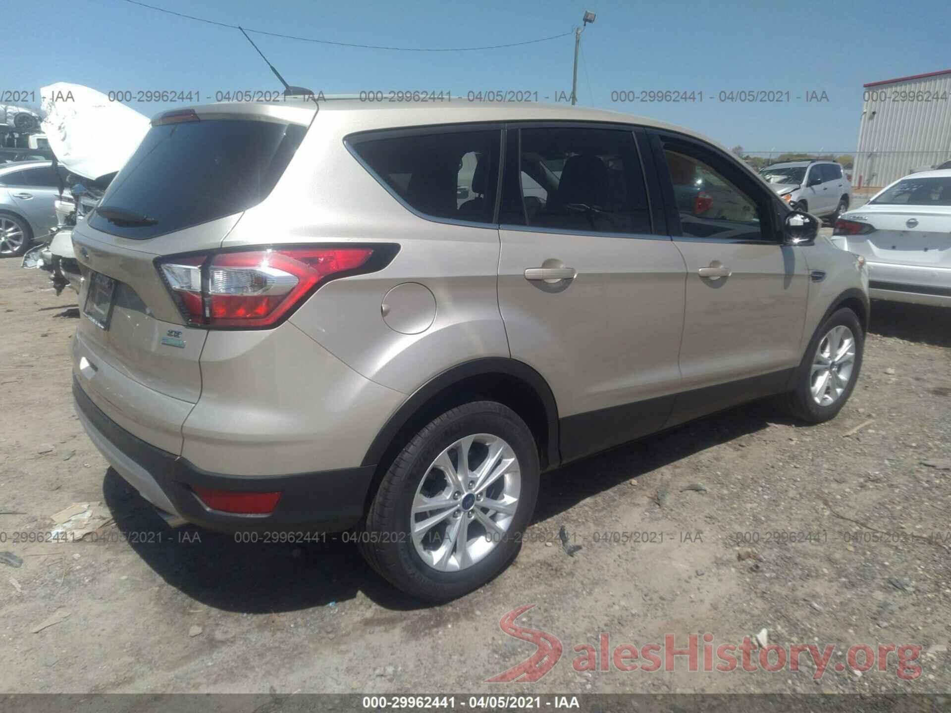 1FMCU0GD7HUC43069 2017 FORD ESCAPE