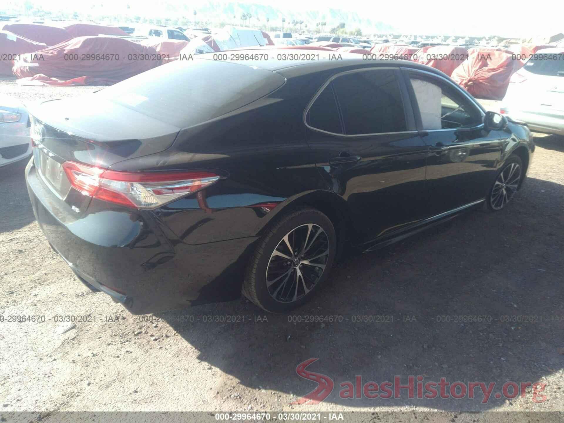 4T1B11HK8JU603415 2018 TOYOTA CAMRY