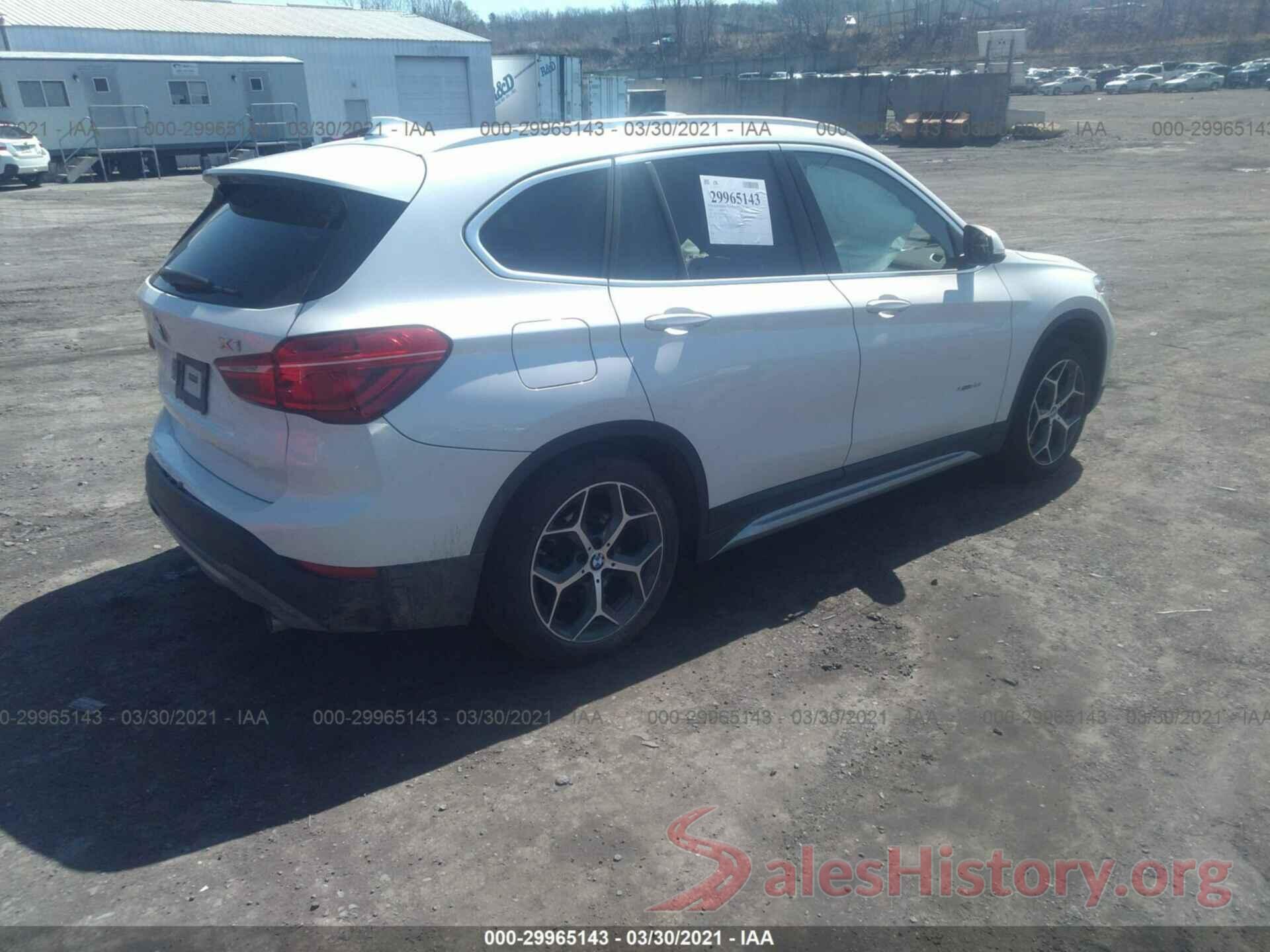 WBXHT3C32J5K27666 2018 BMW X1