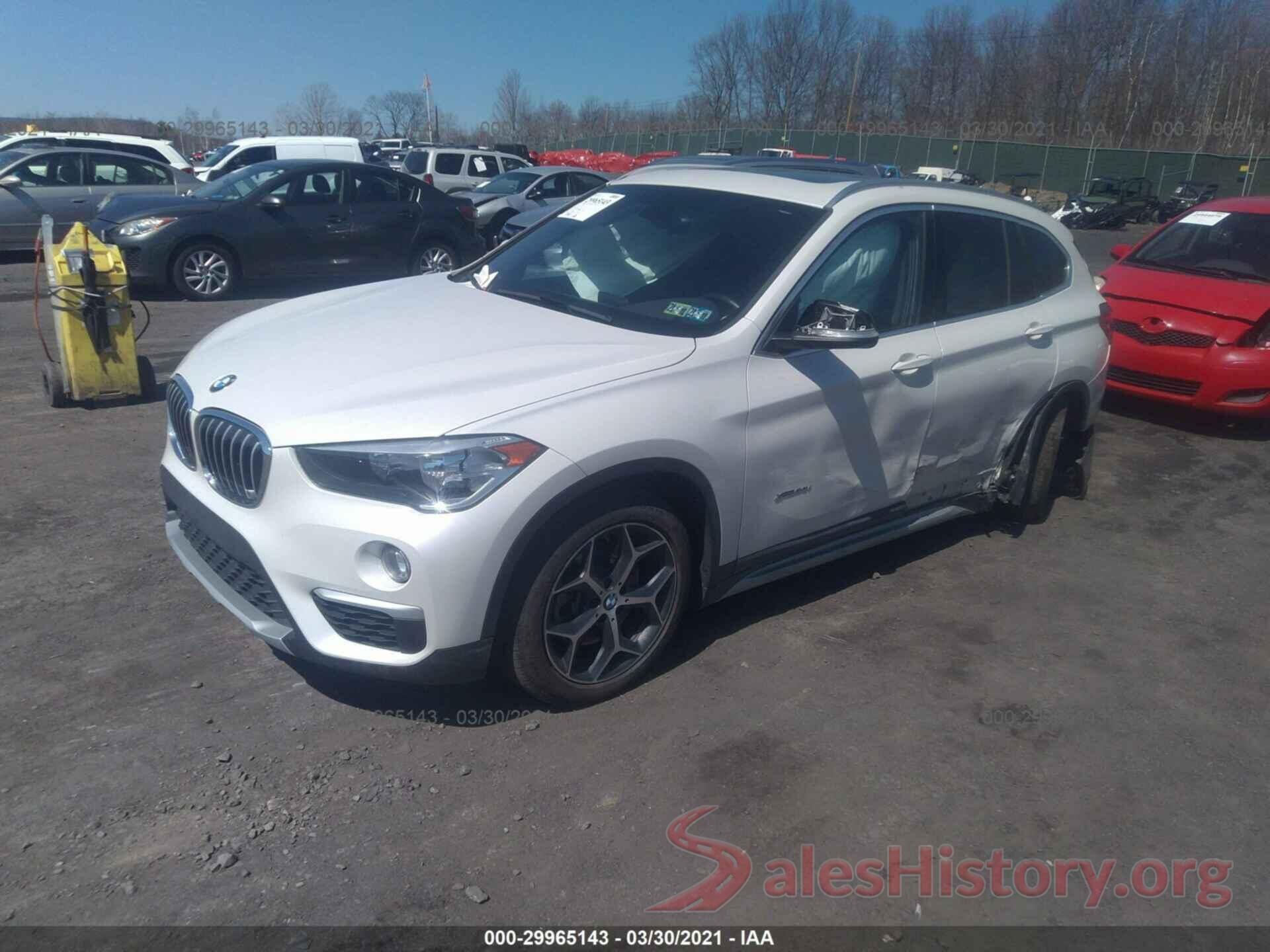 WBXHT3C32J5K27666 2018 BMW X1