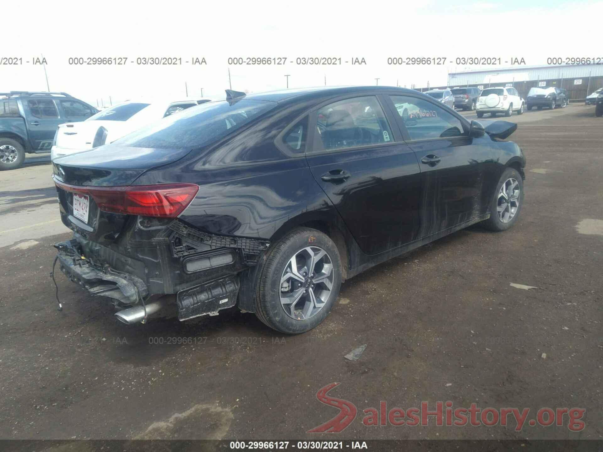 3KPF24AD9ME323389 2021 KIA FORTE