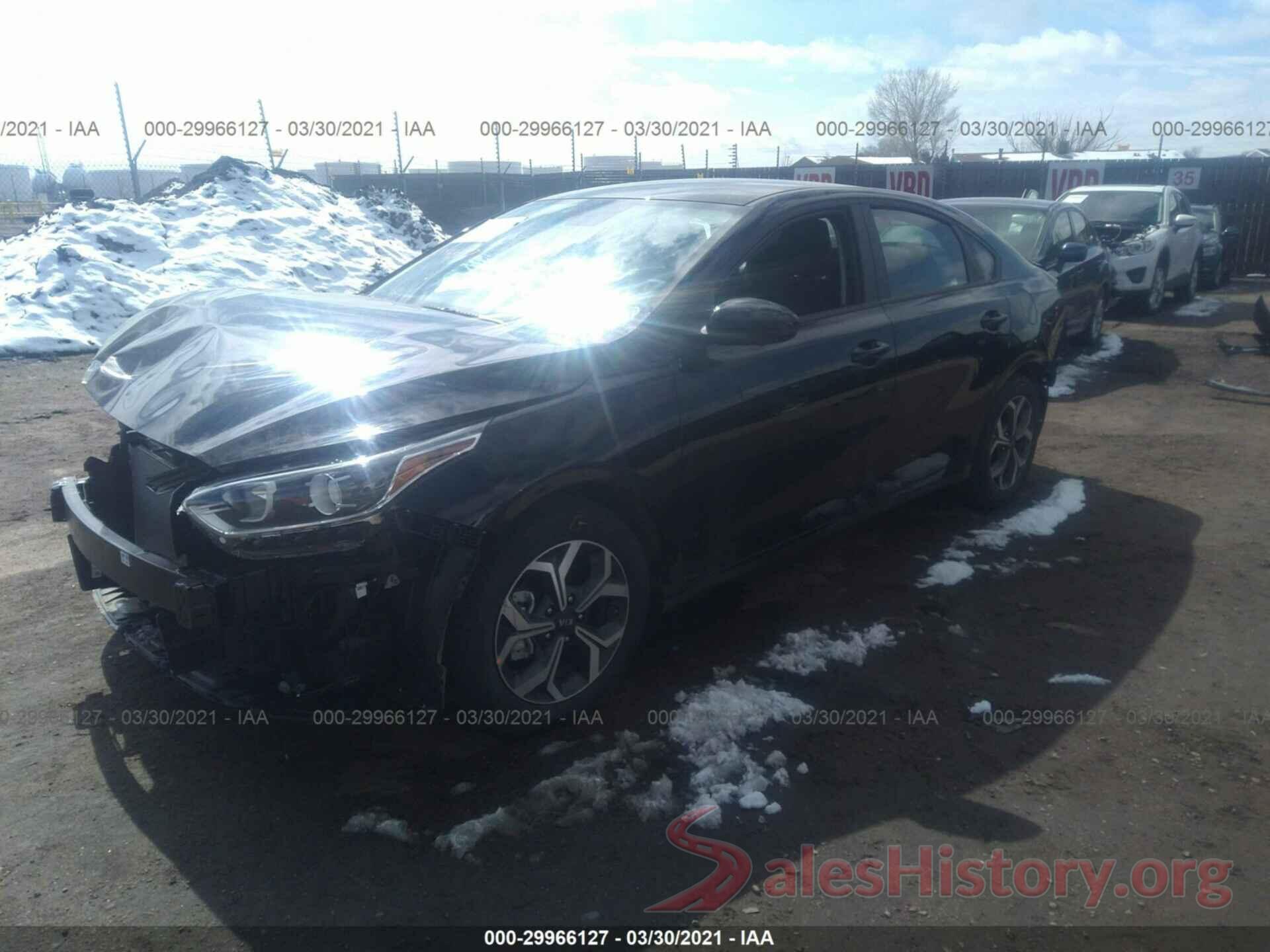 3KPF24AD9ME323389 2021 KIA FORTE