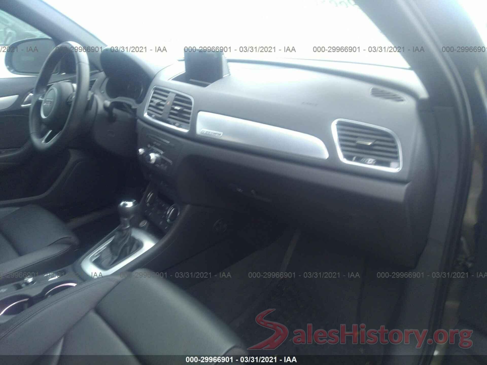 WA1ECCFS5JR015351 2018 AUDI Q3