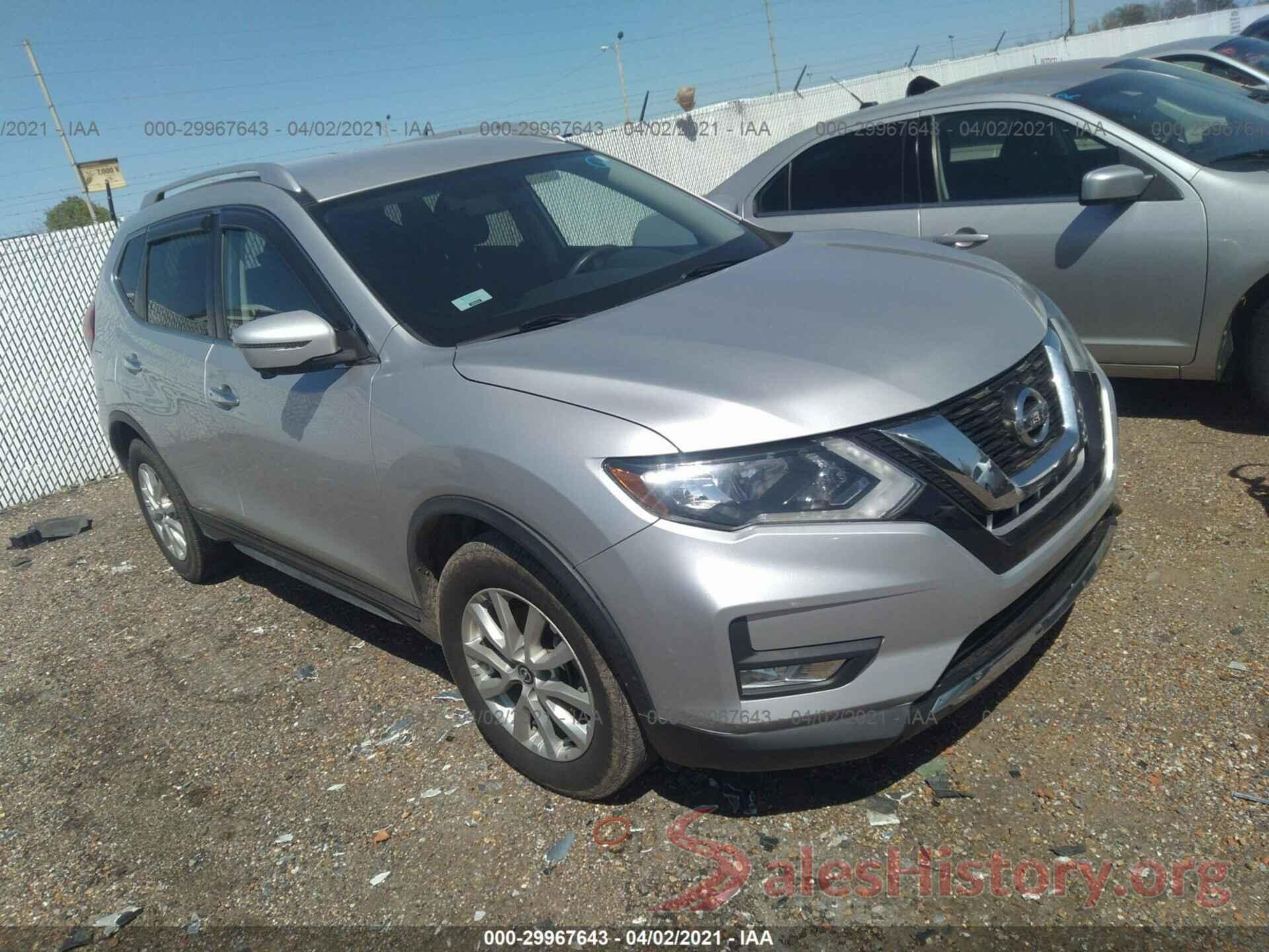 KNMAT2MT0HP522058 2017 NISSAN ROGUE