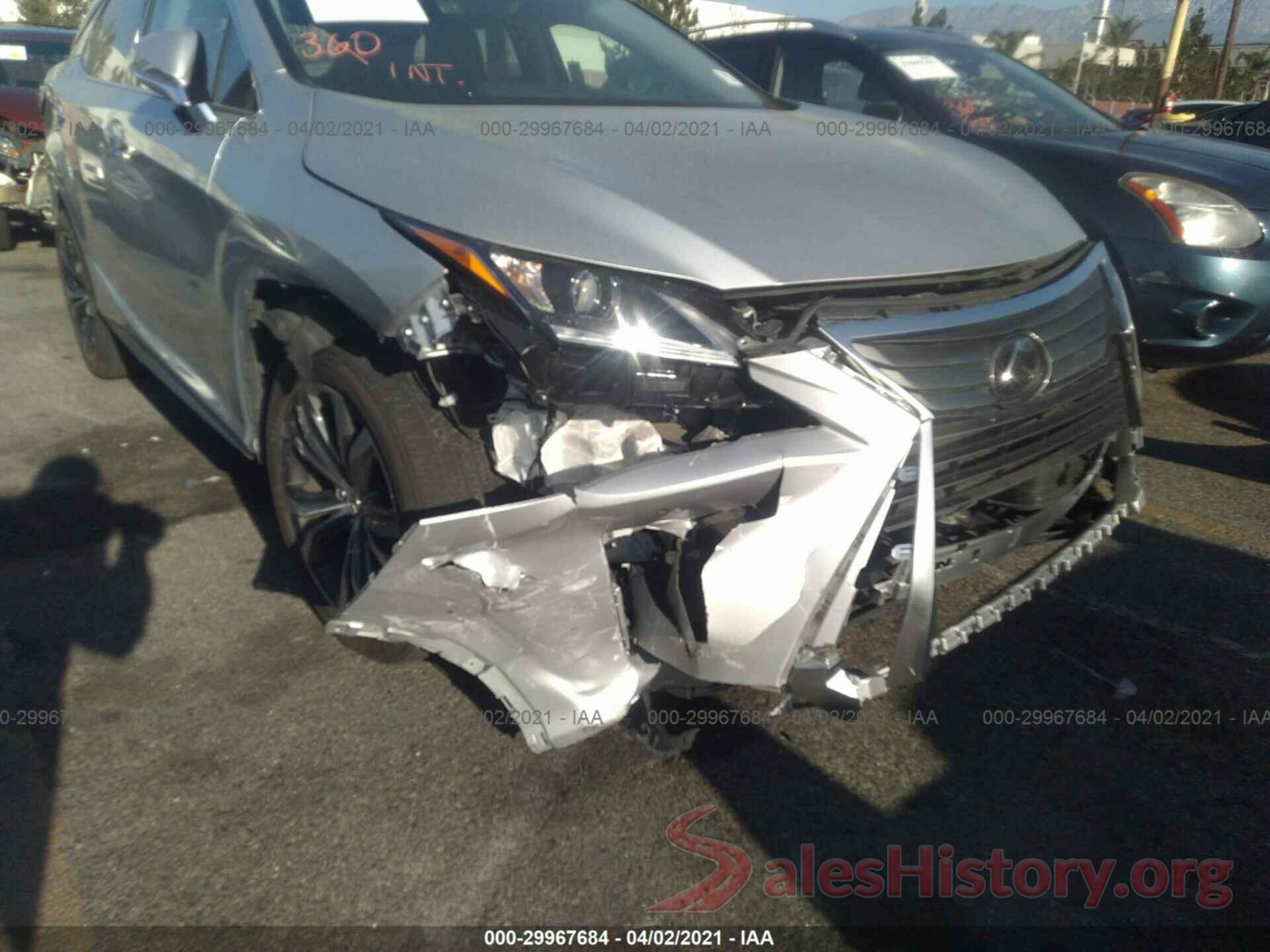 2T2ZZMCA2KC135882 2019 LEXUS RX