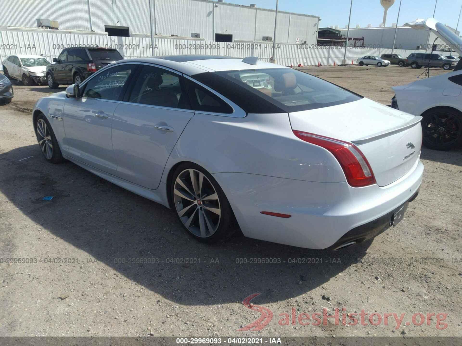 SAJWA1C78H8W09566 2017 JAGUAR XJ