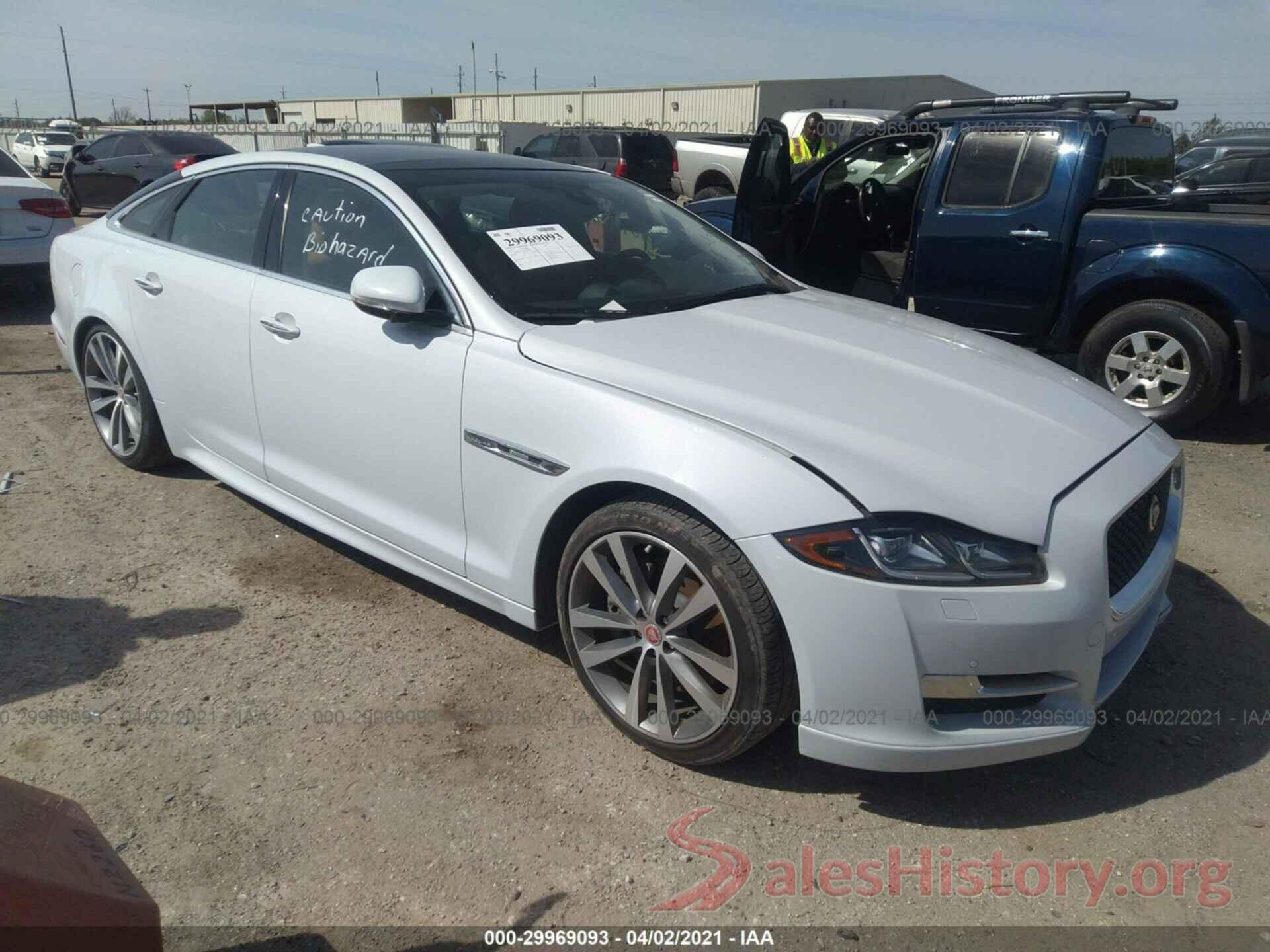 SAJWA1C78H8W09566 2017 JAGUAR XJ