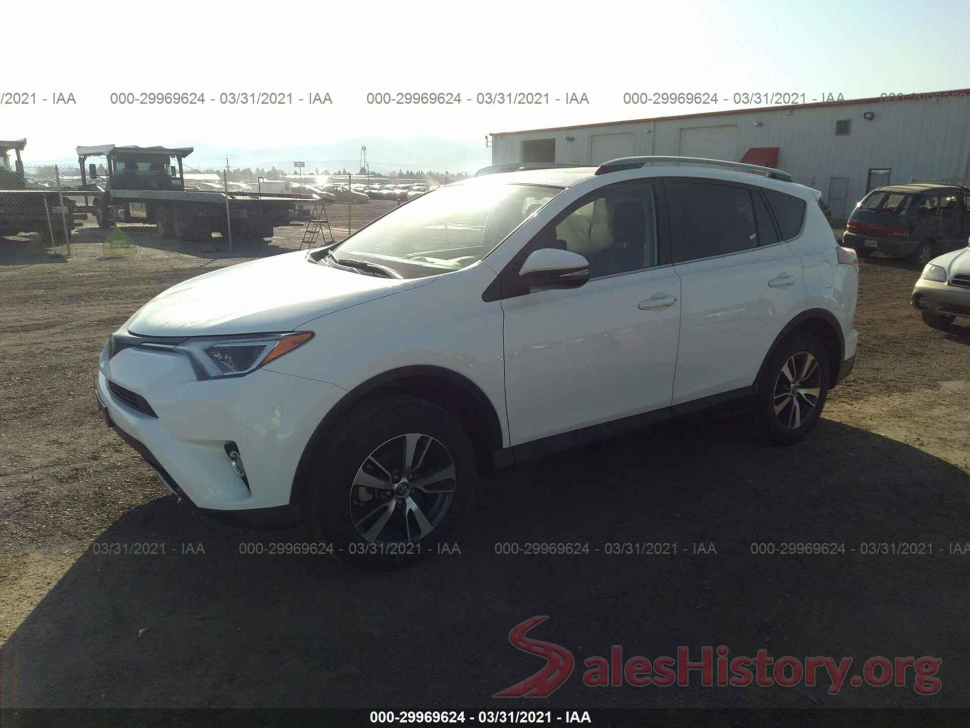 2T3RFREV2HW588781 2017 TOYOTA RAV4