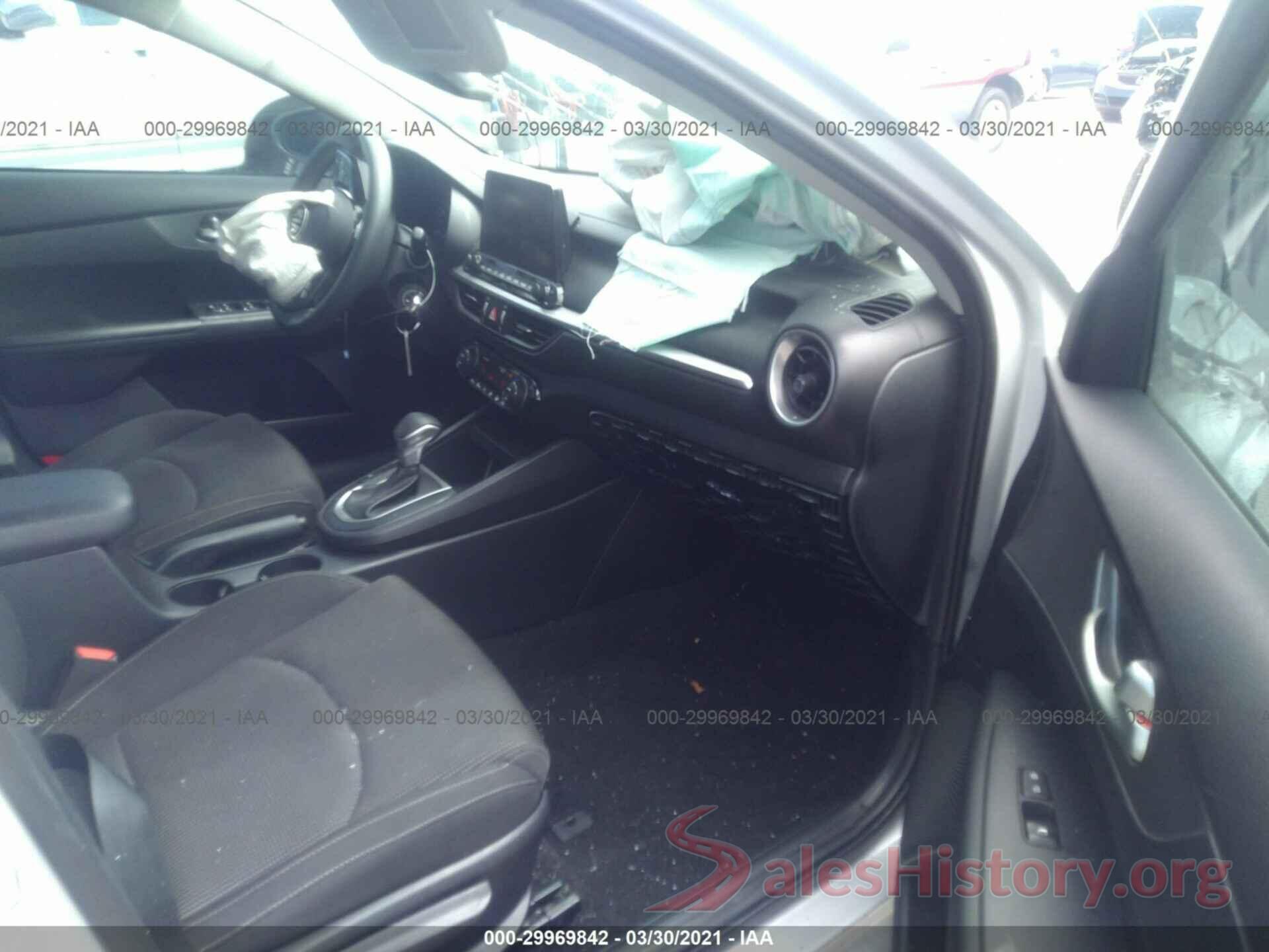 3KPF24AD6KE040185 2019 KIA FORTE