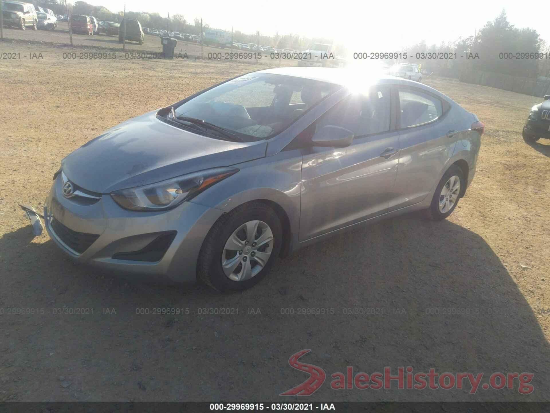 5NPDH4AE0GH719595 2016 HYUNDAI ELANTRA