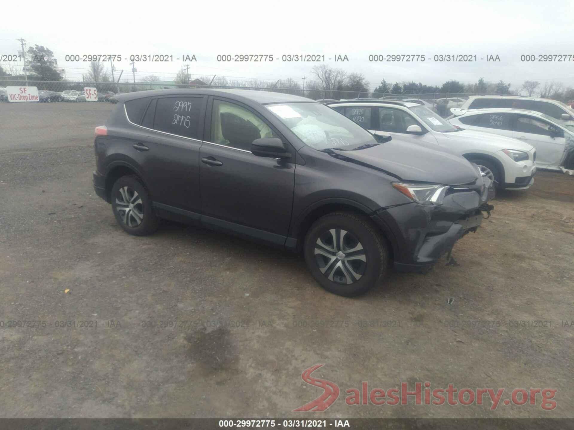 JTMBFREV3JJ733915 2018 TOYOTA RAV4