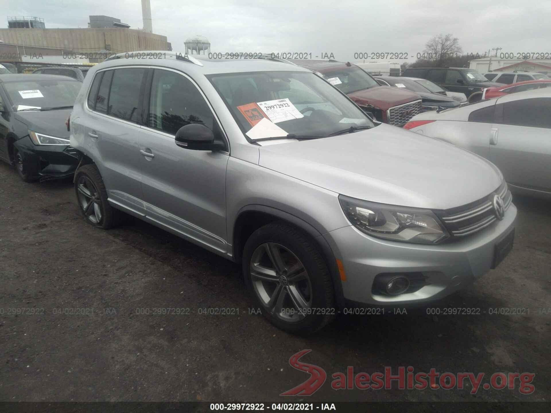 WVGUV7AX2HK031298 2017 VOLKSWAGEN TIGUAN