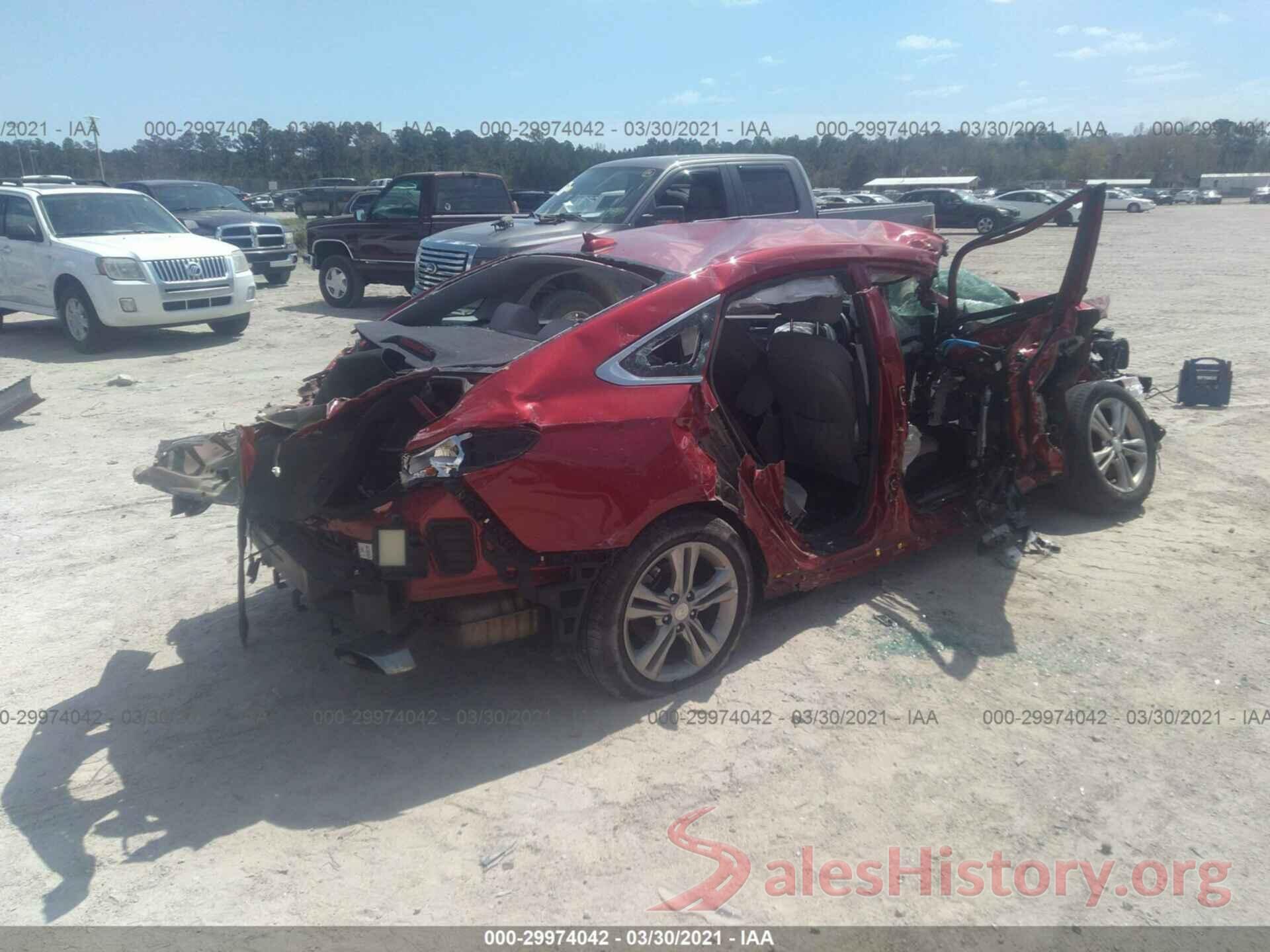 5NPE34AF8JH615861 2018 HYUNDAI SONATA