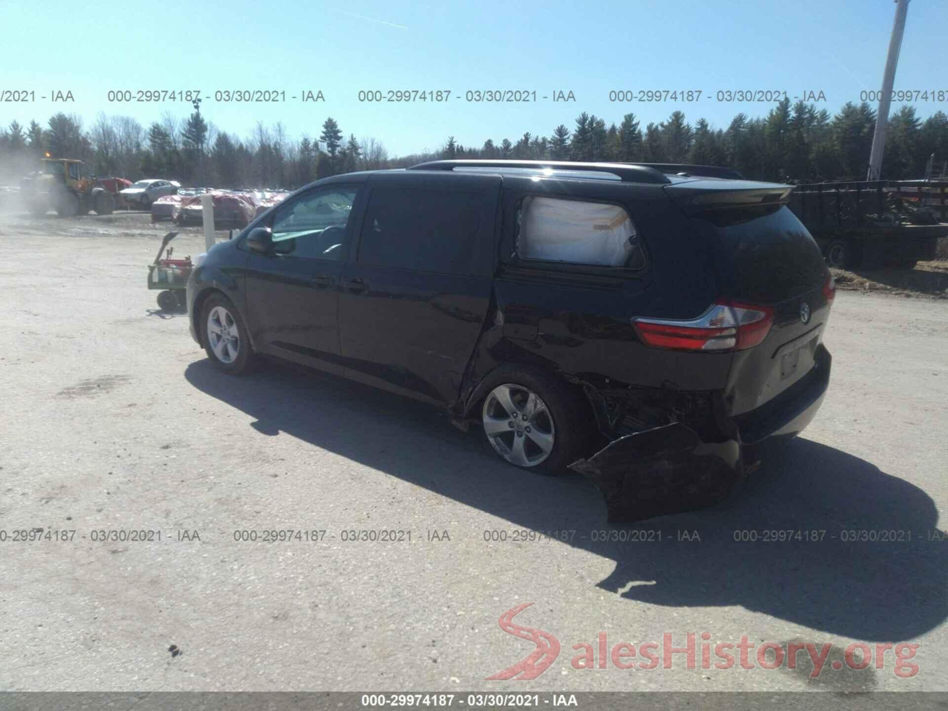 5TDKZ3DC4HS898728 2017 TOYOTA SIENNA