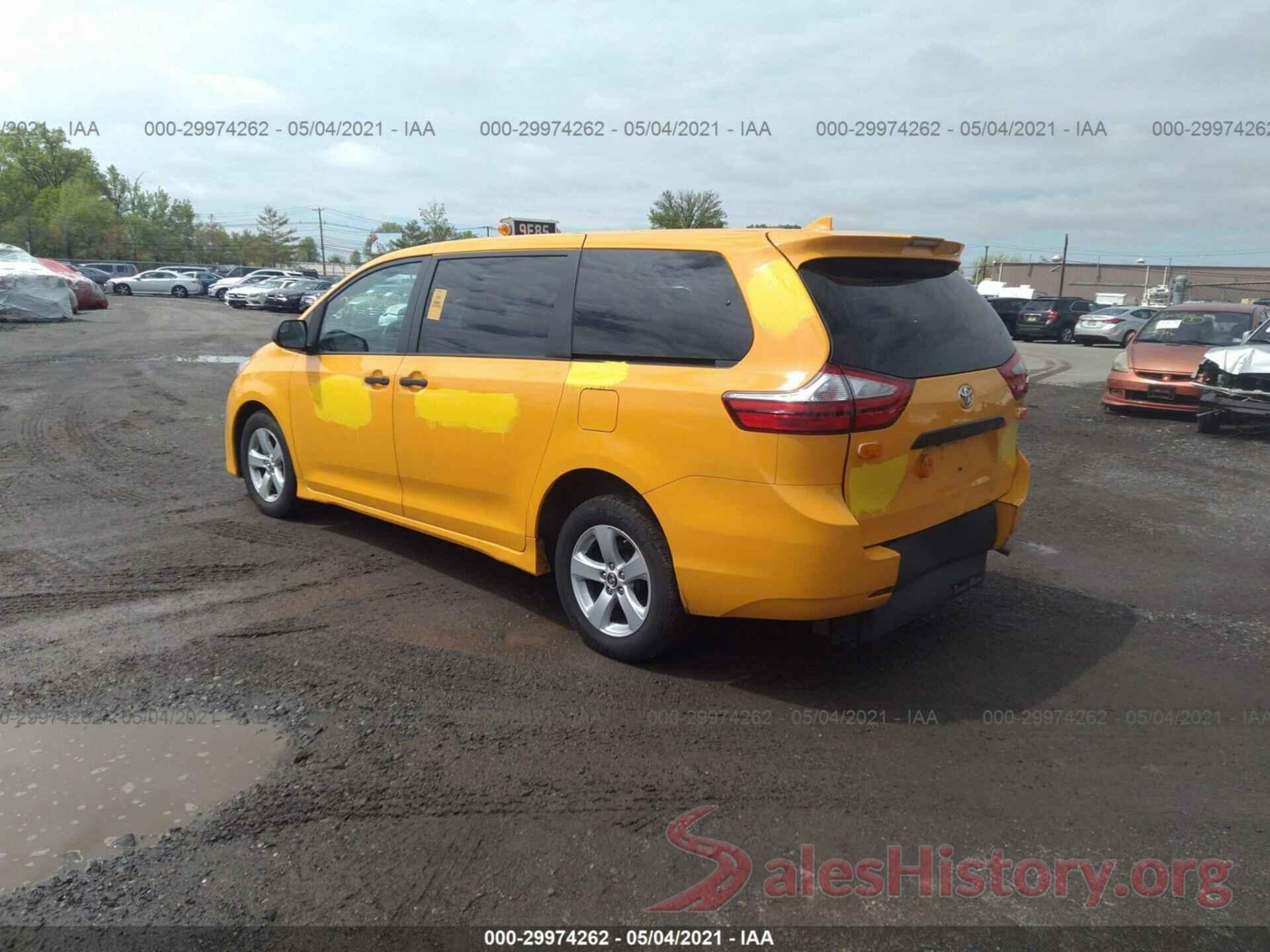 5TDZZ3DC3KS001937 2019 TOYOTA SIENNA