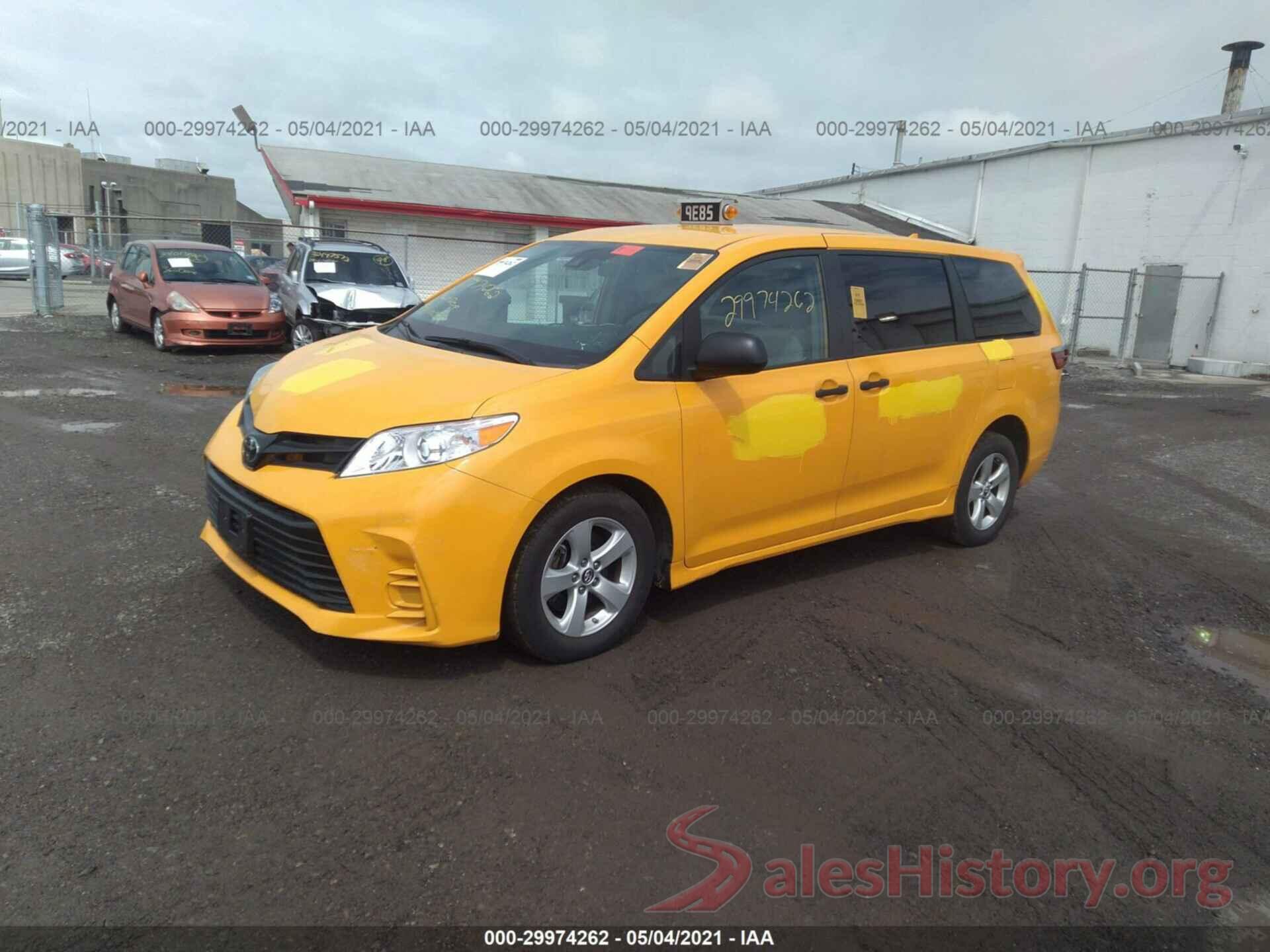 5TDZZ3DC3KS001937 2019 TOYOTA SIENNA