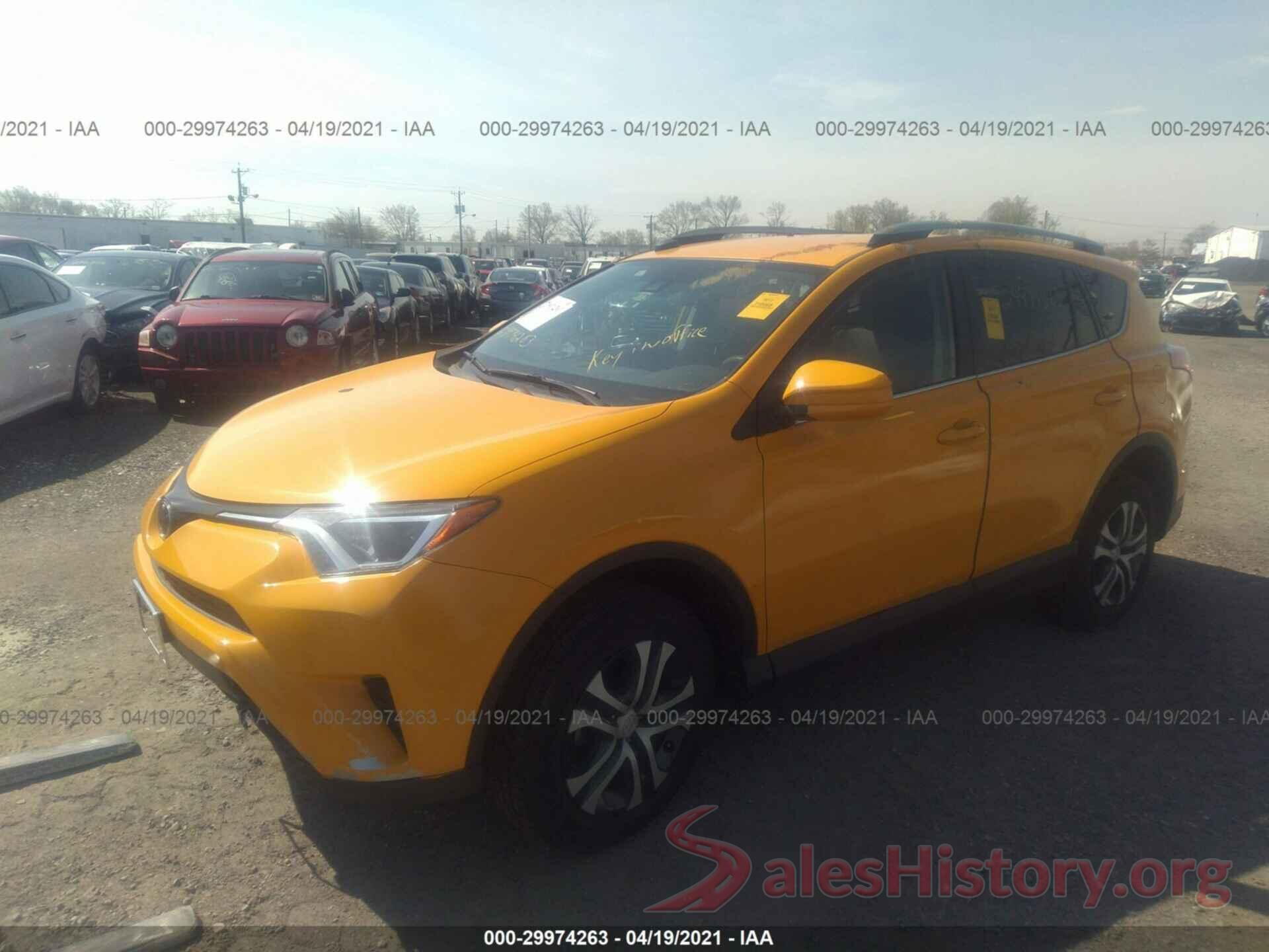 2T3BFREV8HW608016 2017 TOYOTA RAV4