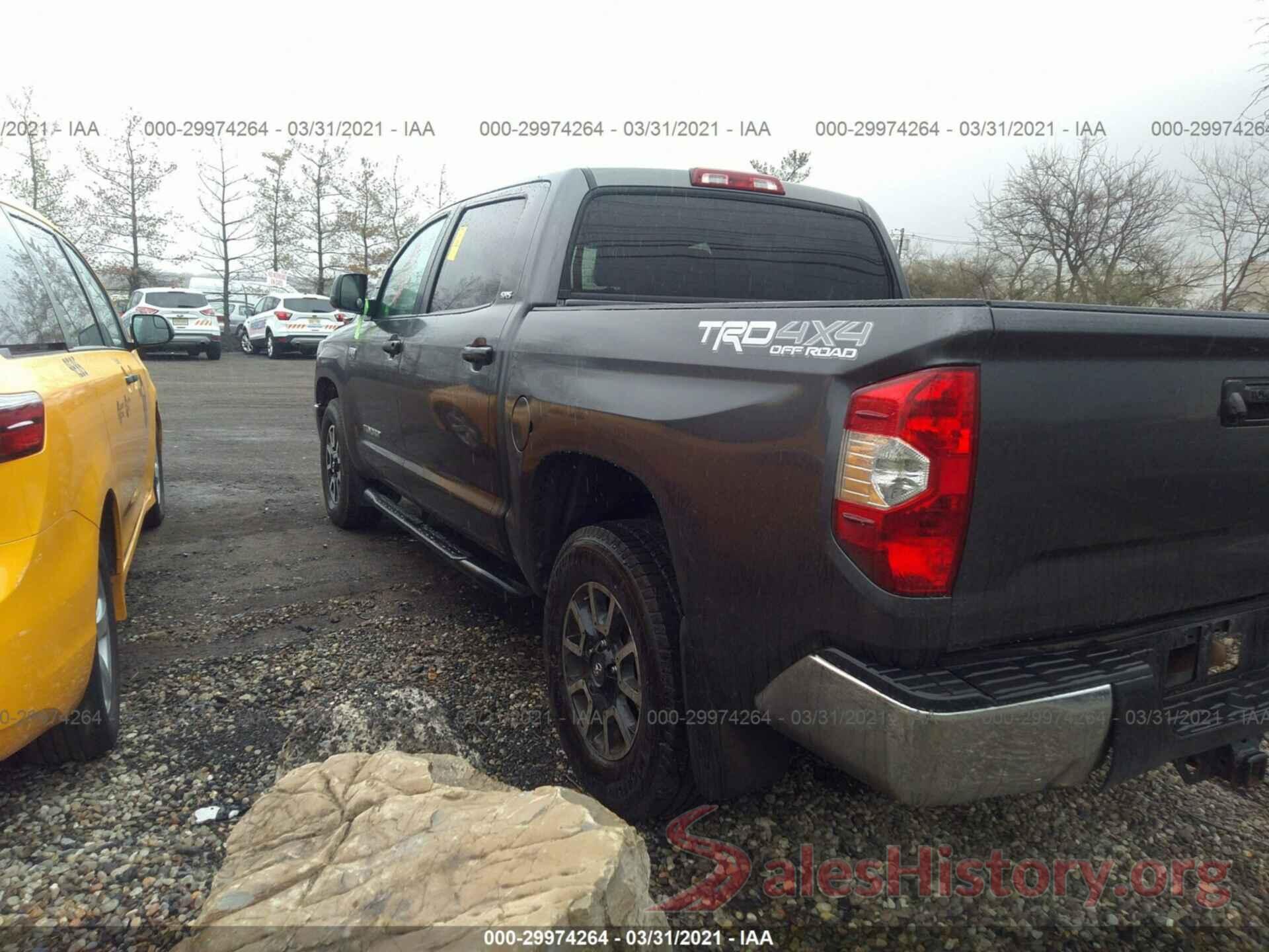 5TFDY5F1XKX861557 2019 TOYOTA TUNDRA 4WD