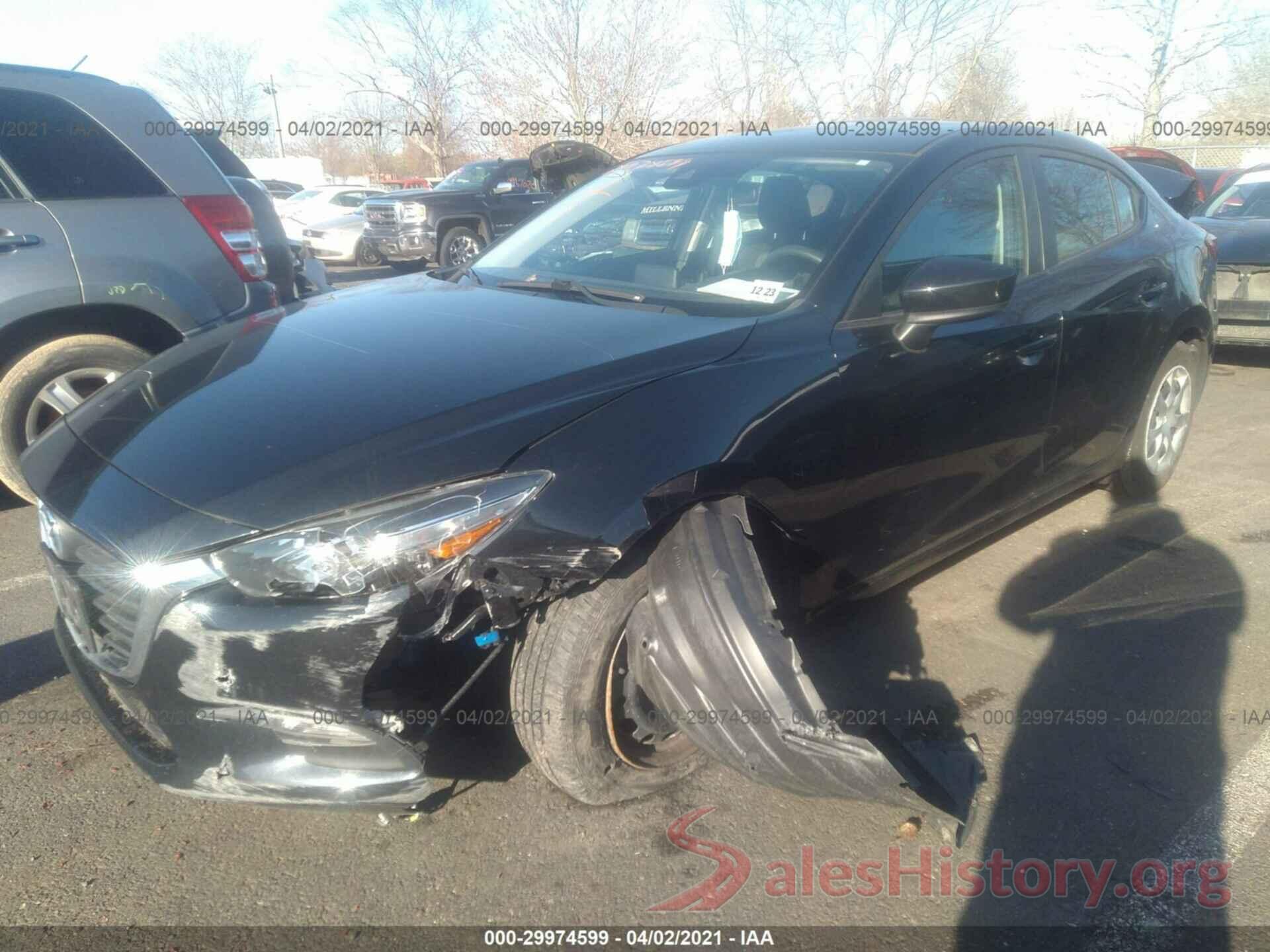 3MZBN1U79JM265082 2018 MAZDA MAZDA3 4-DOOR