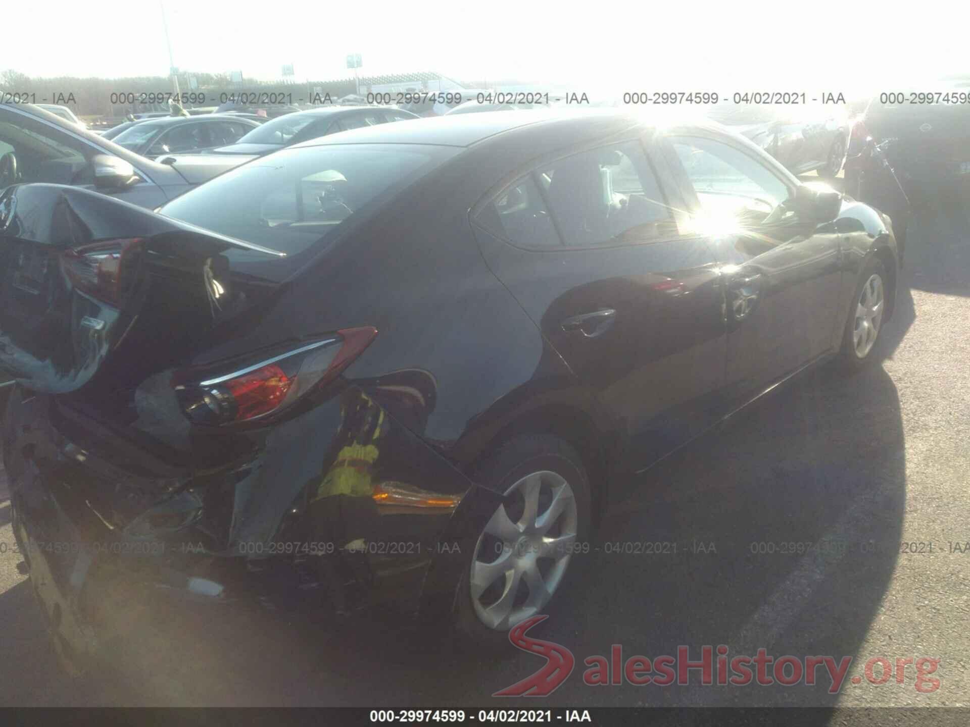 3MZBN1U79JM265082 2018 MAZDA MAZDA3 4-DOOR