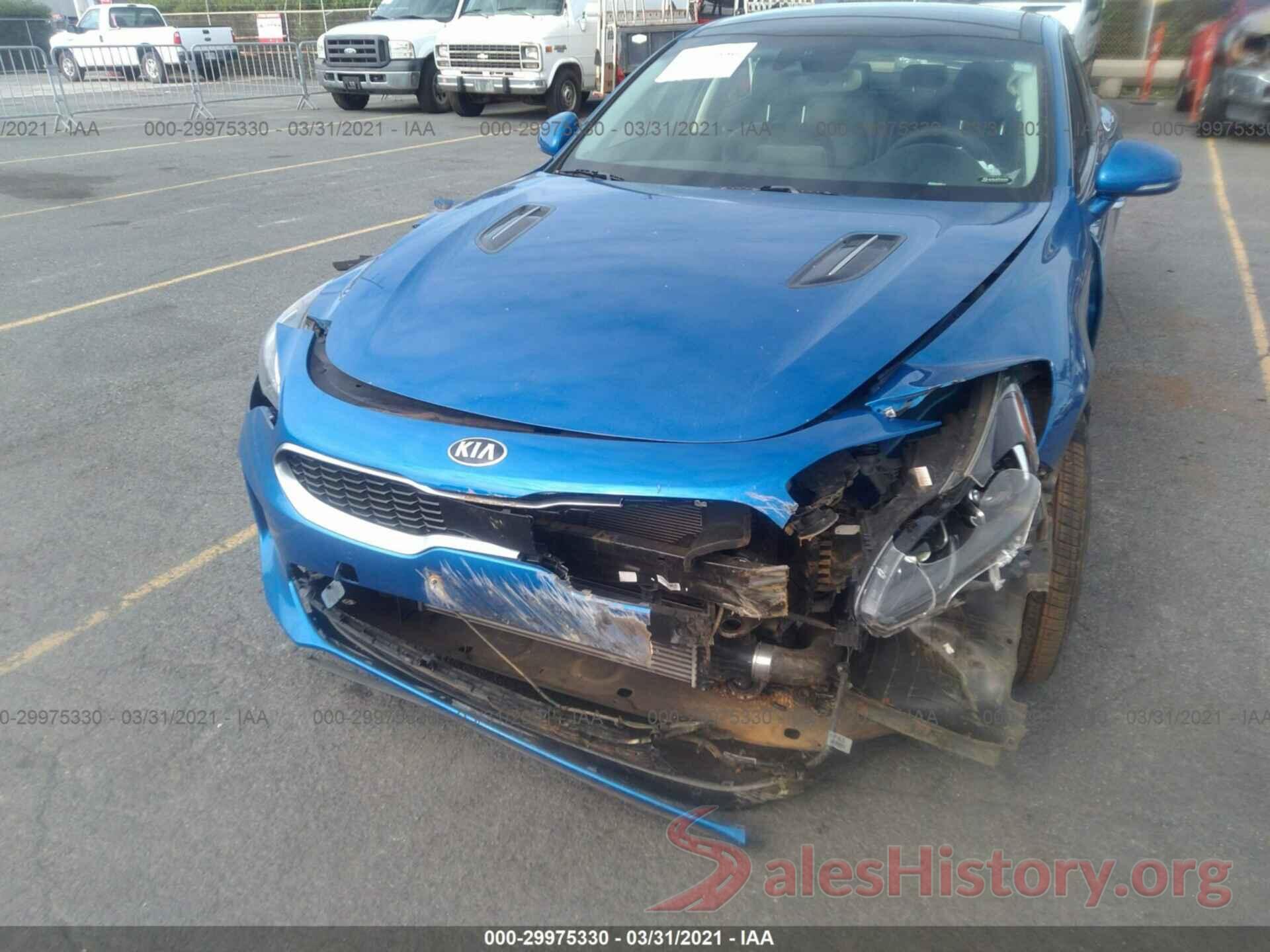 KNAE25LA0J6014431 2018 KIA STINGER