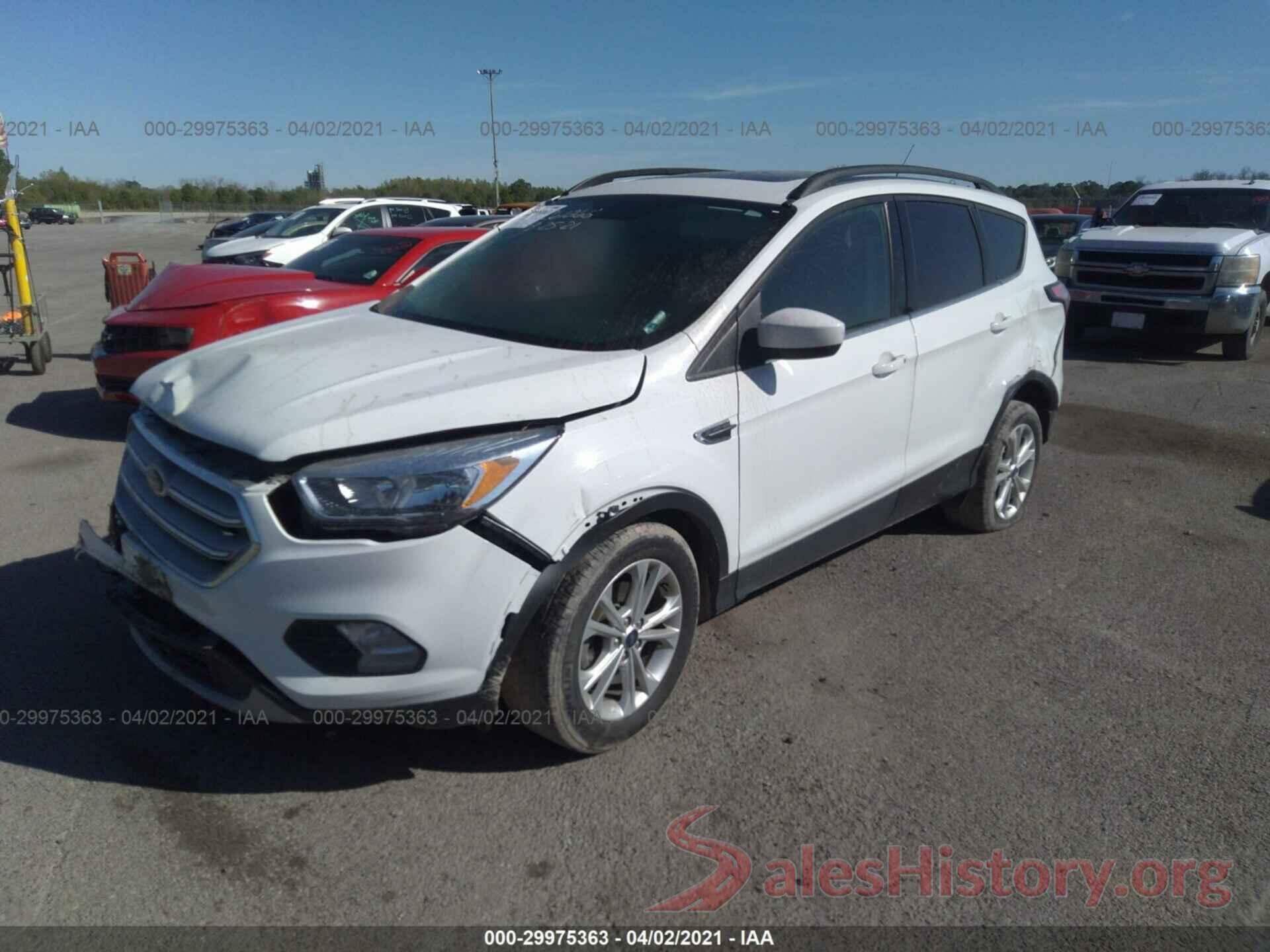 1FMCU0GD6JUC61262 2018 FORD ESCAPE