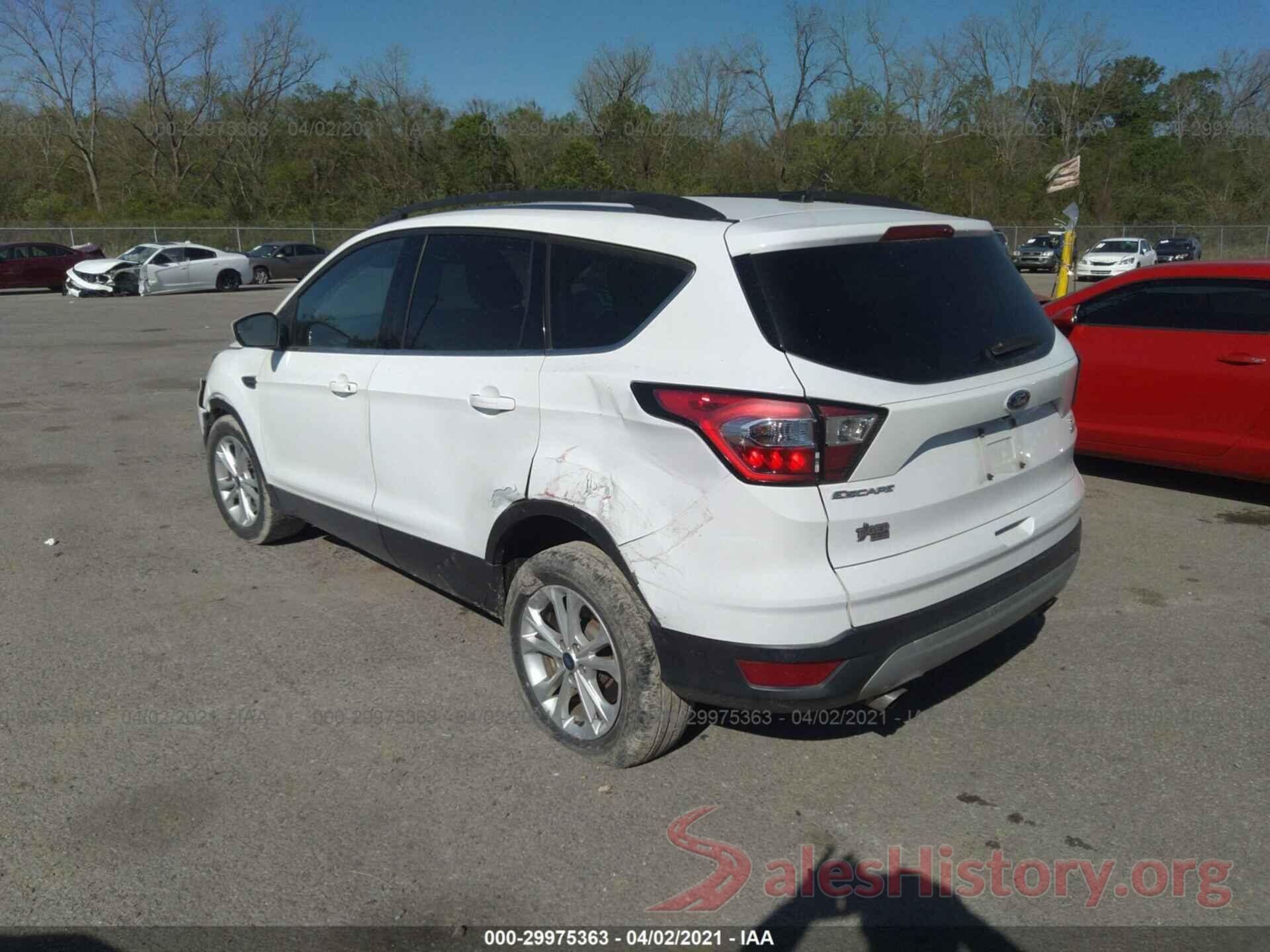 1FMCU0GD6JUC61262 2018 FORD ESCAPE