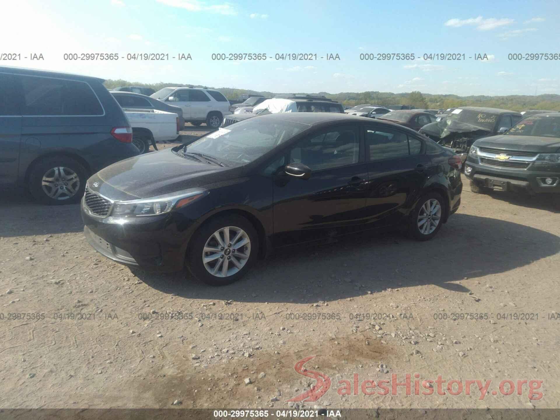 3KPFL4A75HE045989 2017 KIA FORTE