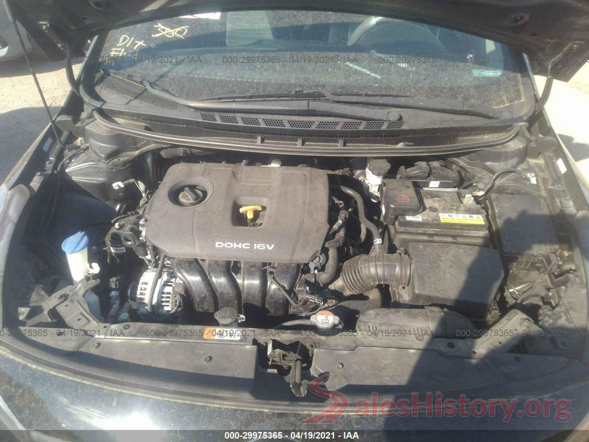 3KPFL4A75HE045989 2017 KIA FORTE