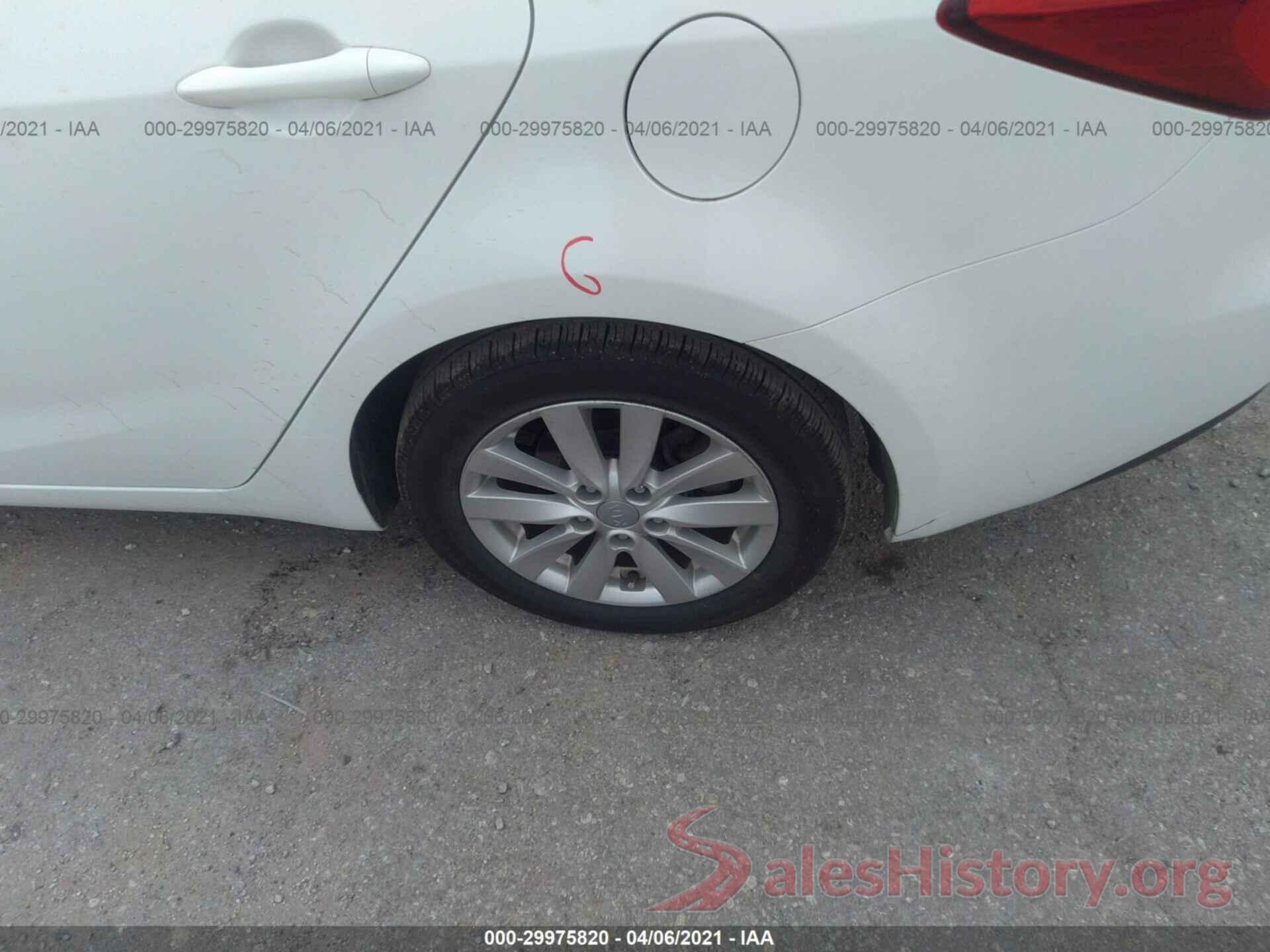 KNAFX4A61G5478373 2016 KIA FORTE