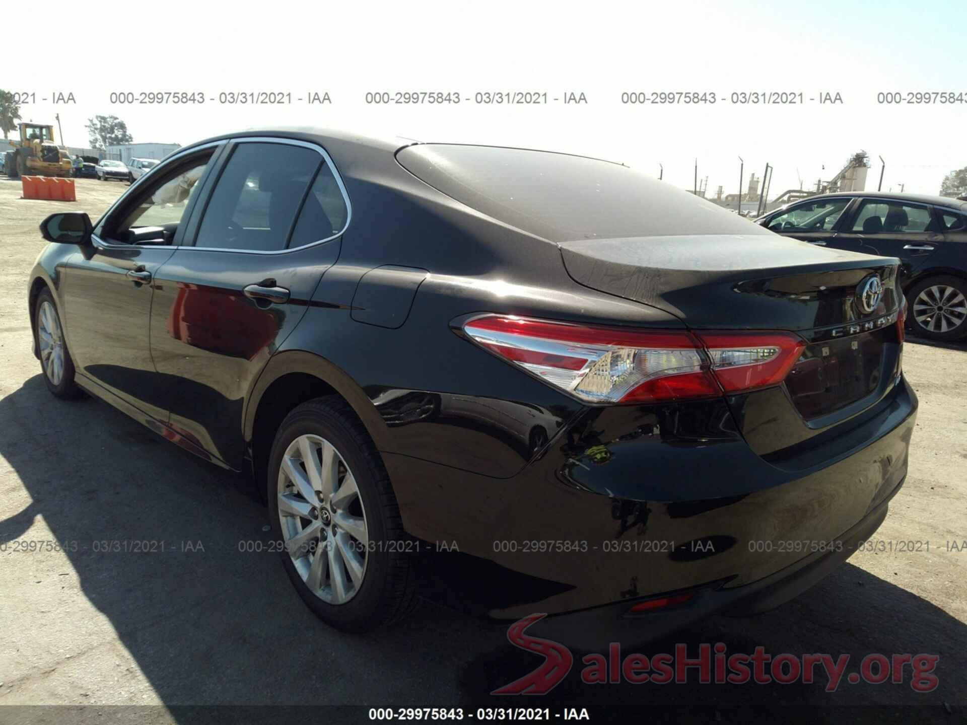 JTNB11HK2J3071598 2018 TOYOTA CAMRY