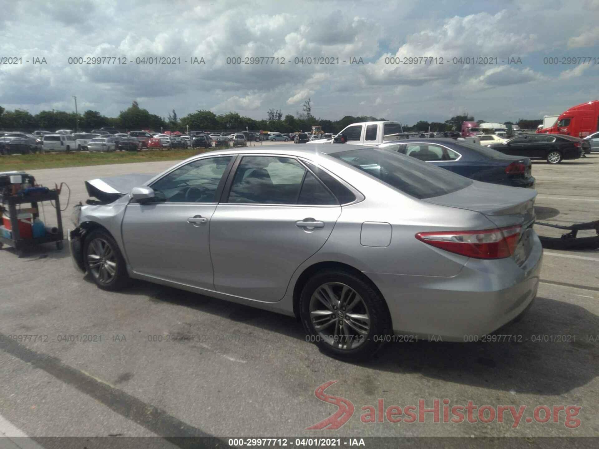 4T1BF1FK1GU135217 2016 TOYOTA CAMRY