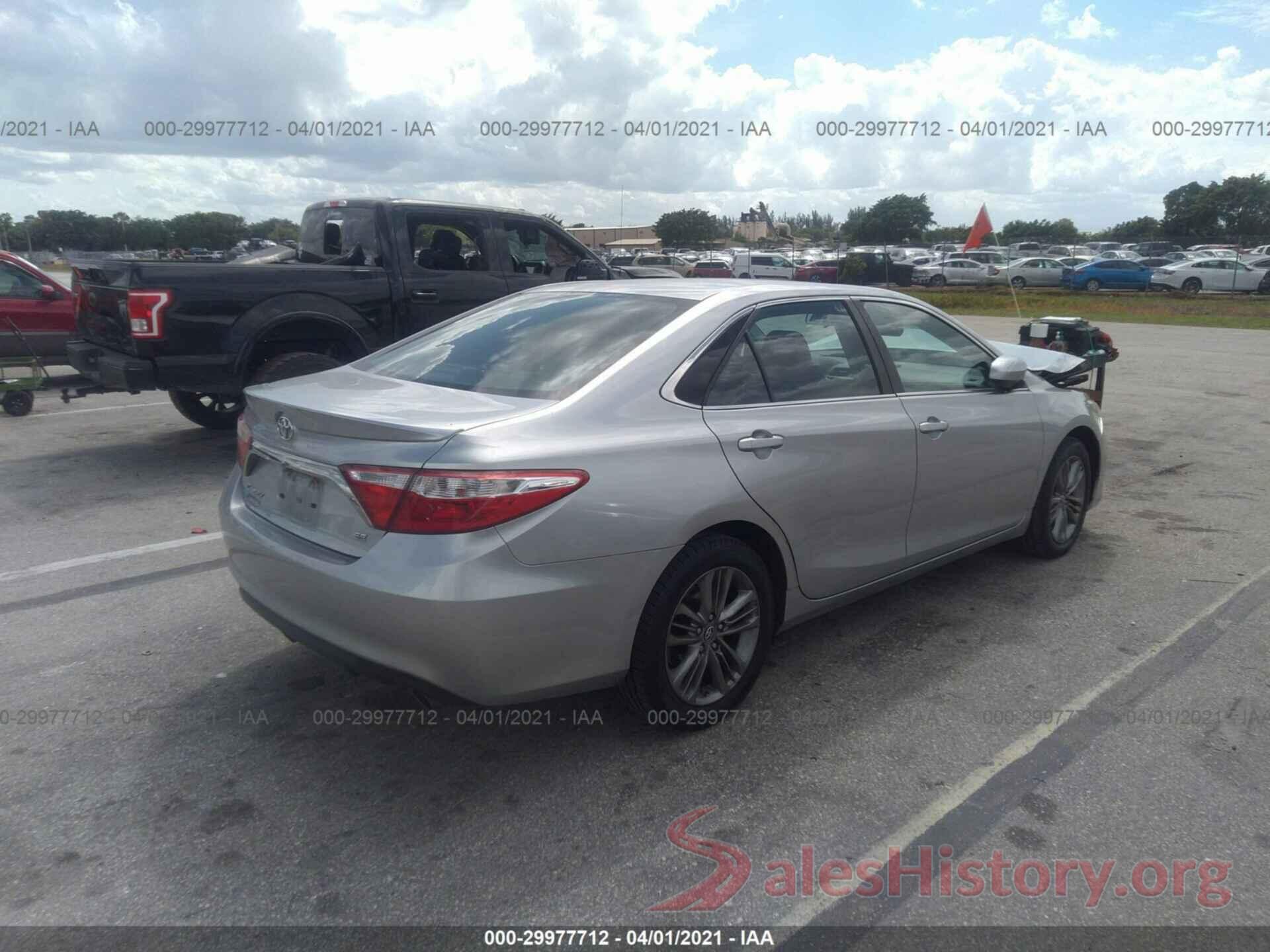 4T1BF1FK1GU135217 2016 TOYOTA CAMRY