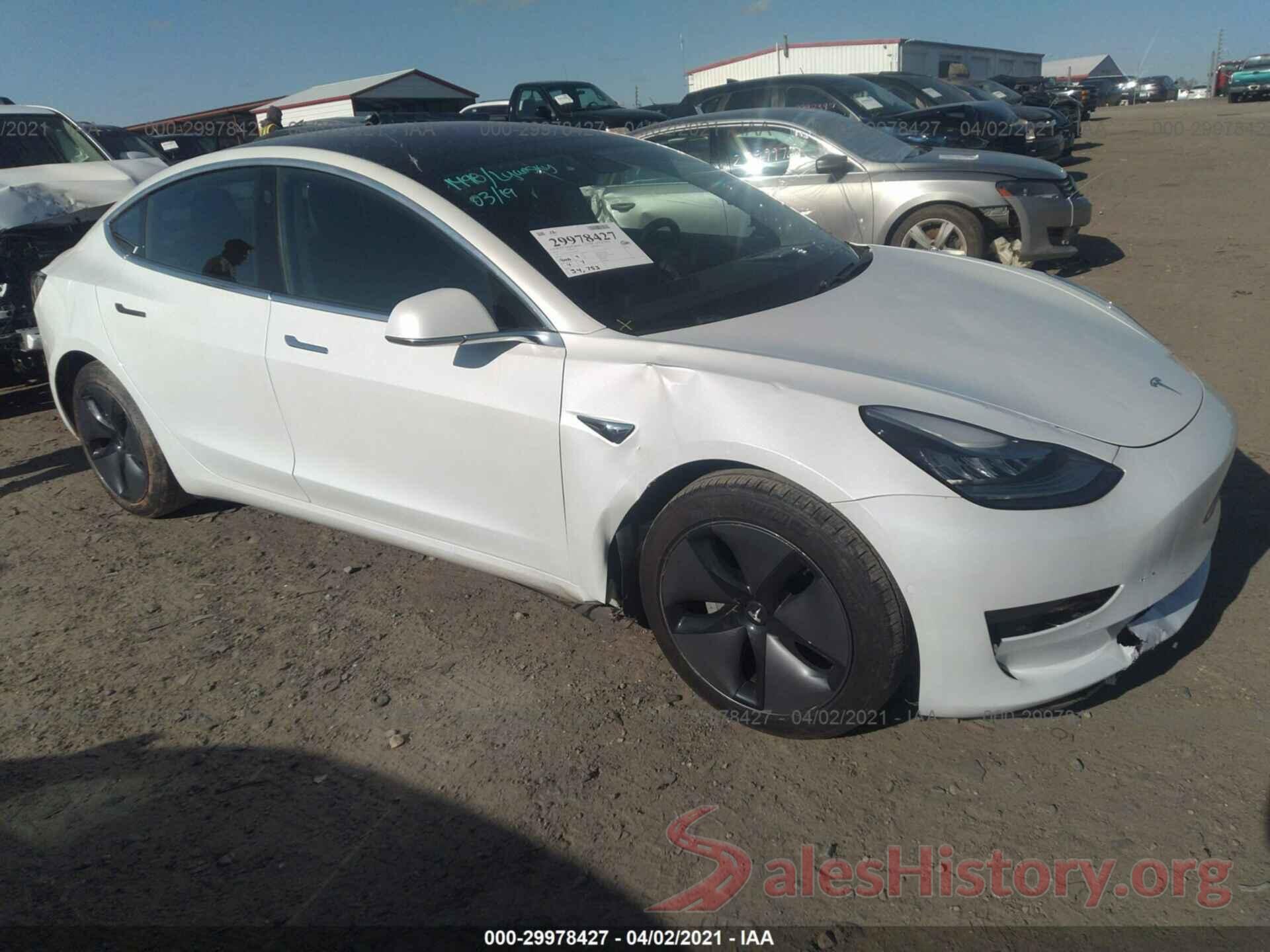 5YJ3E1EA0KF299709 2019 TESLA MODEL 3