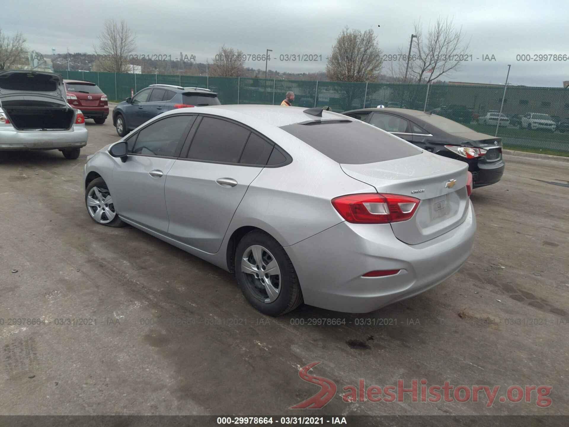 1G1BC5SMXH7122907 2017 CHEVROLET CRUZE