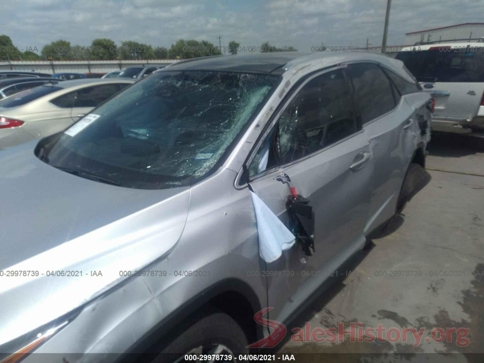 2T2ZZMCAXJC106421 2018 LEXUS RX