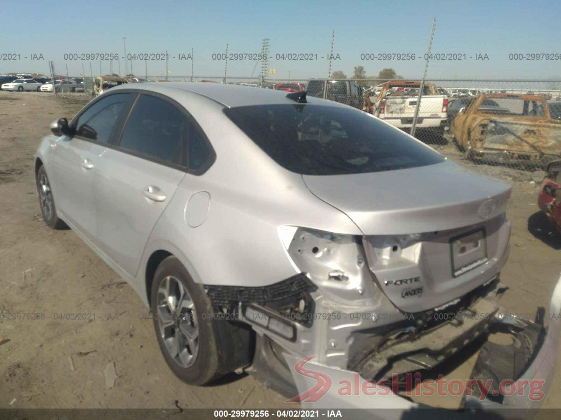 3KPF24AD7ME309409 2021 KIA FORTE