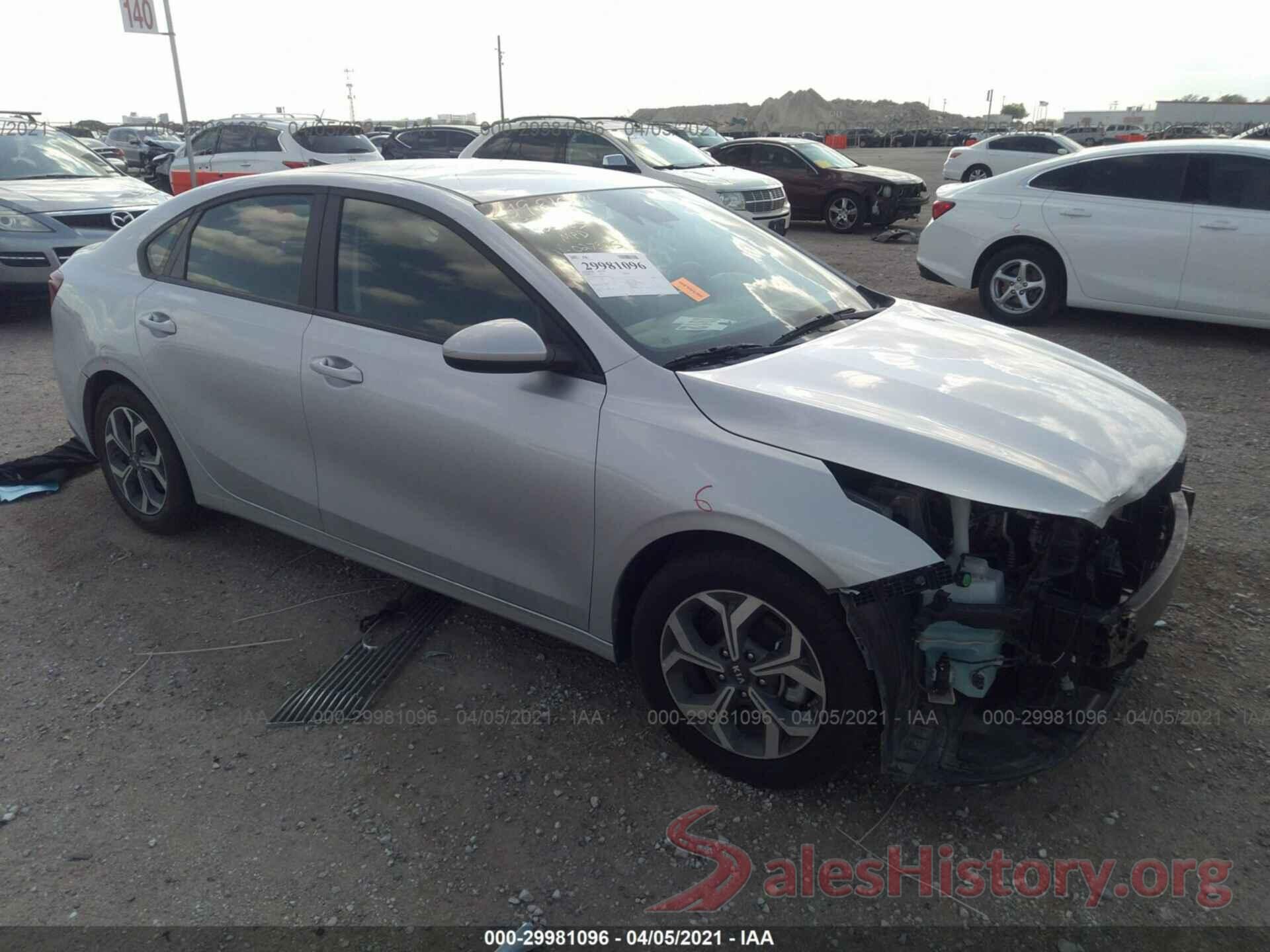 3KPF24AD7KE027395 2019 KIA FORTE