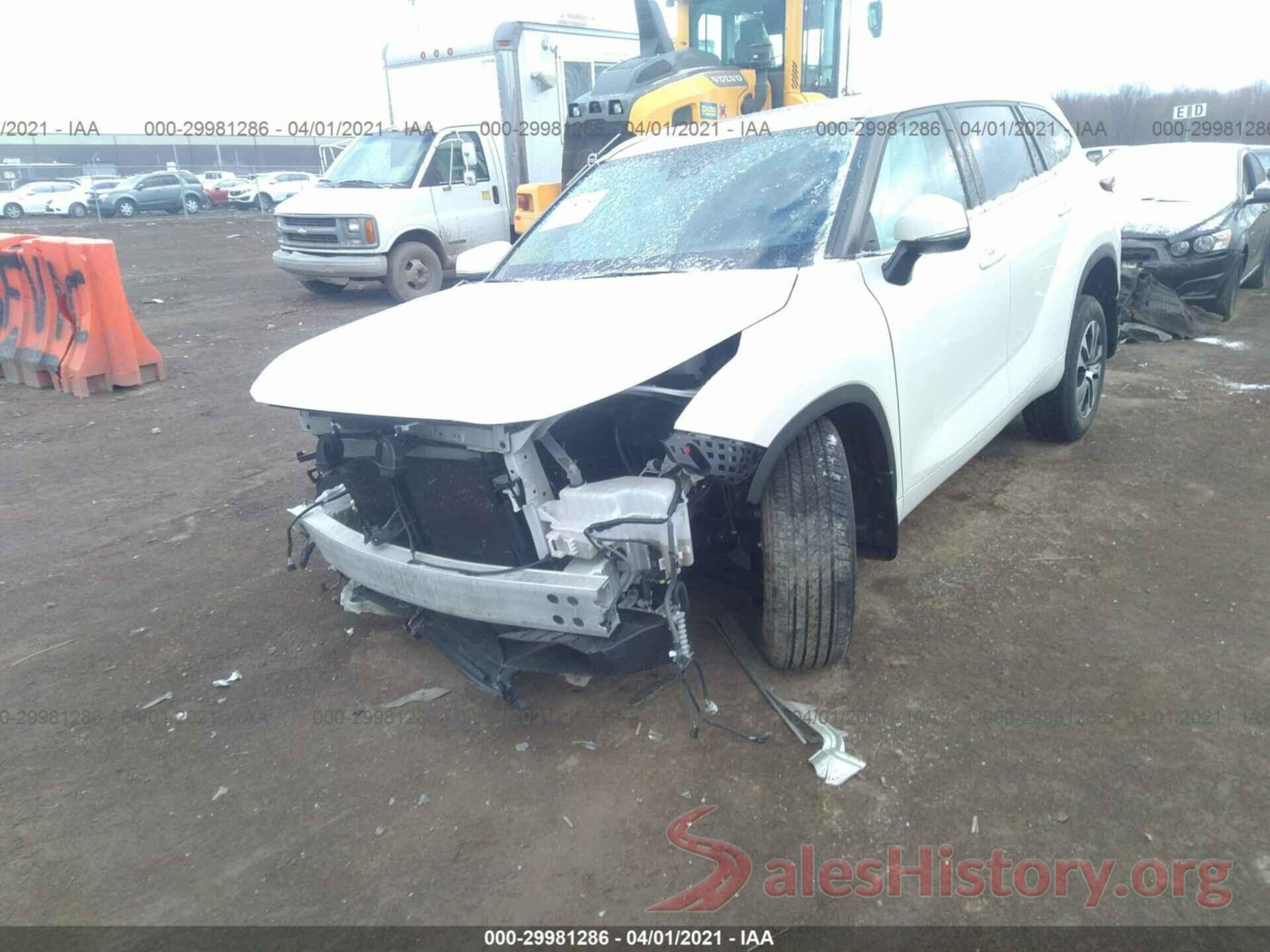 5TDGZRBH2MS526905 2021 TOYOTA HIGHLANDER