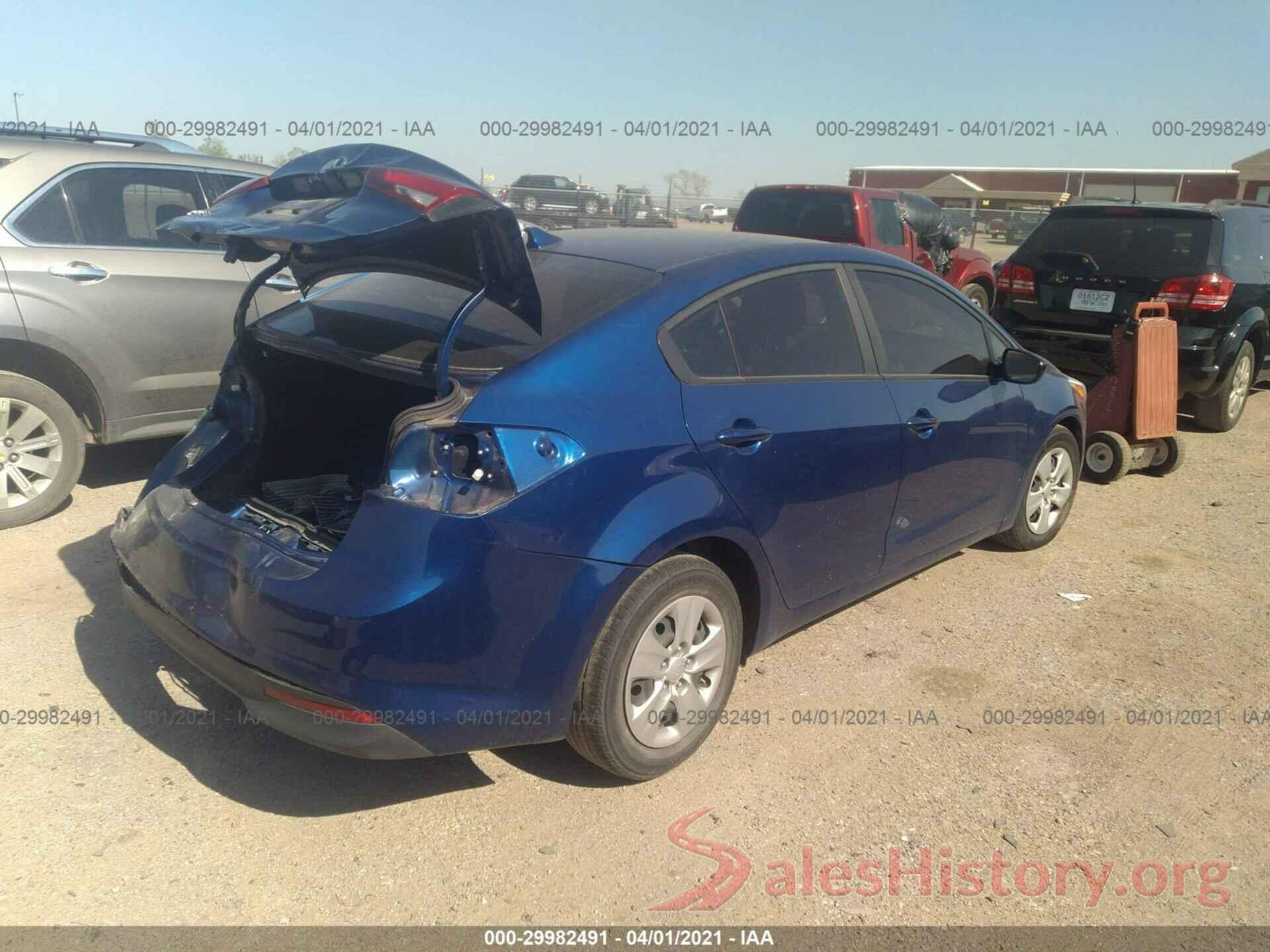 3KPFK4A7XHE024168 2017 KIA FORTE