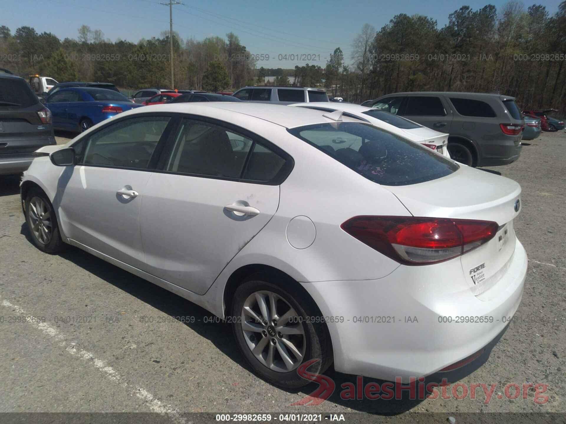 3KPFL4A71HE127346 2017 KIA FORTE