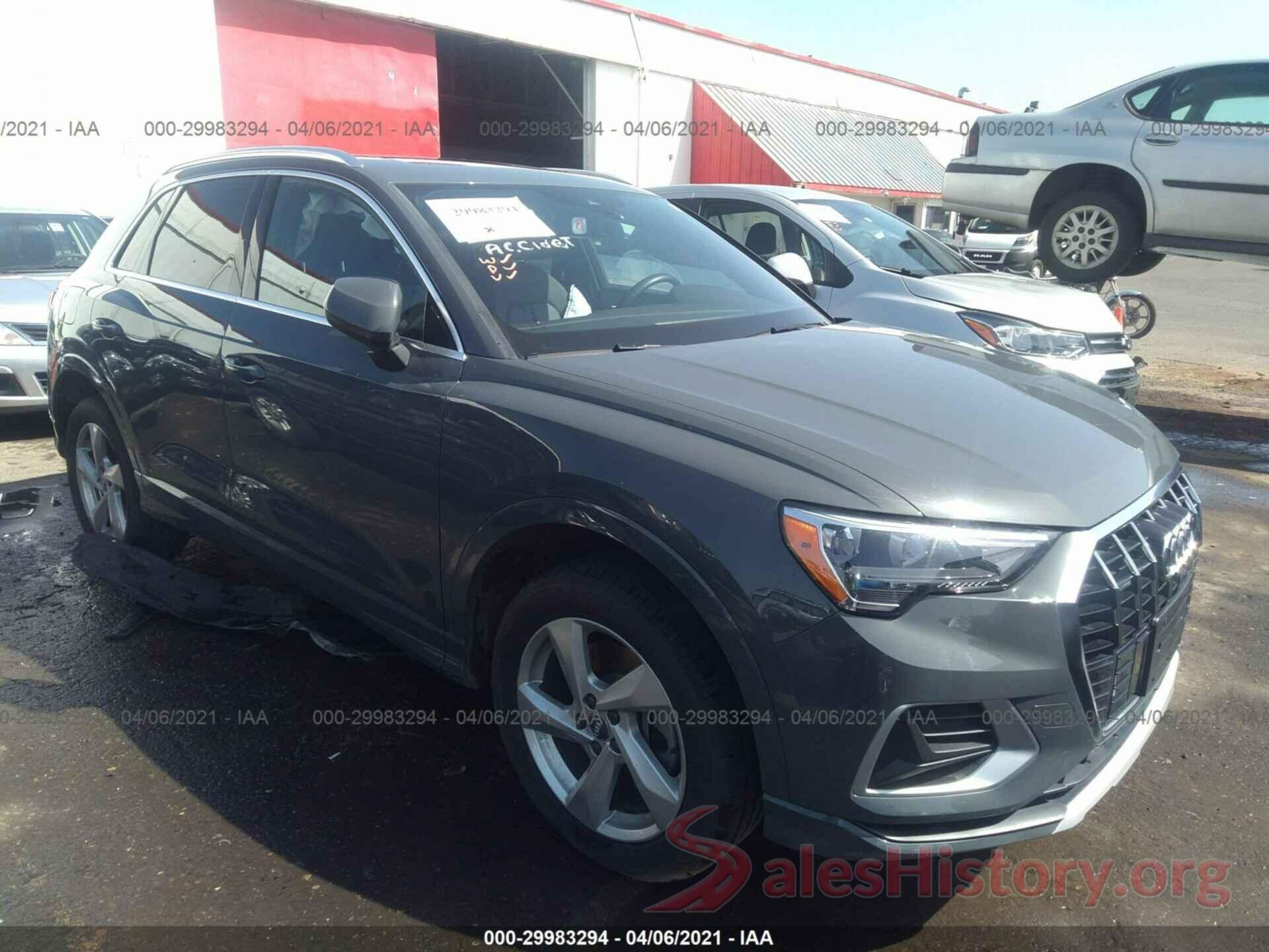 WA1AECF30K1075510 2019 AUDI Q3