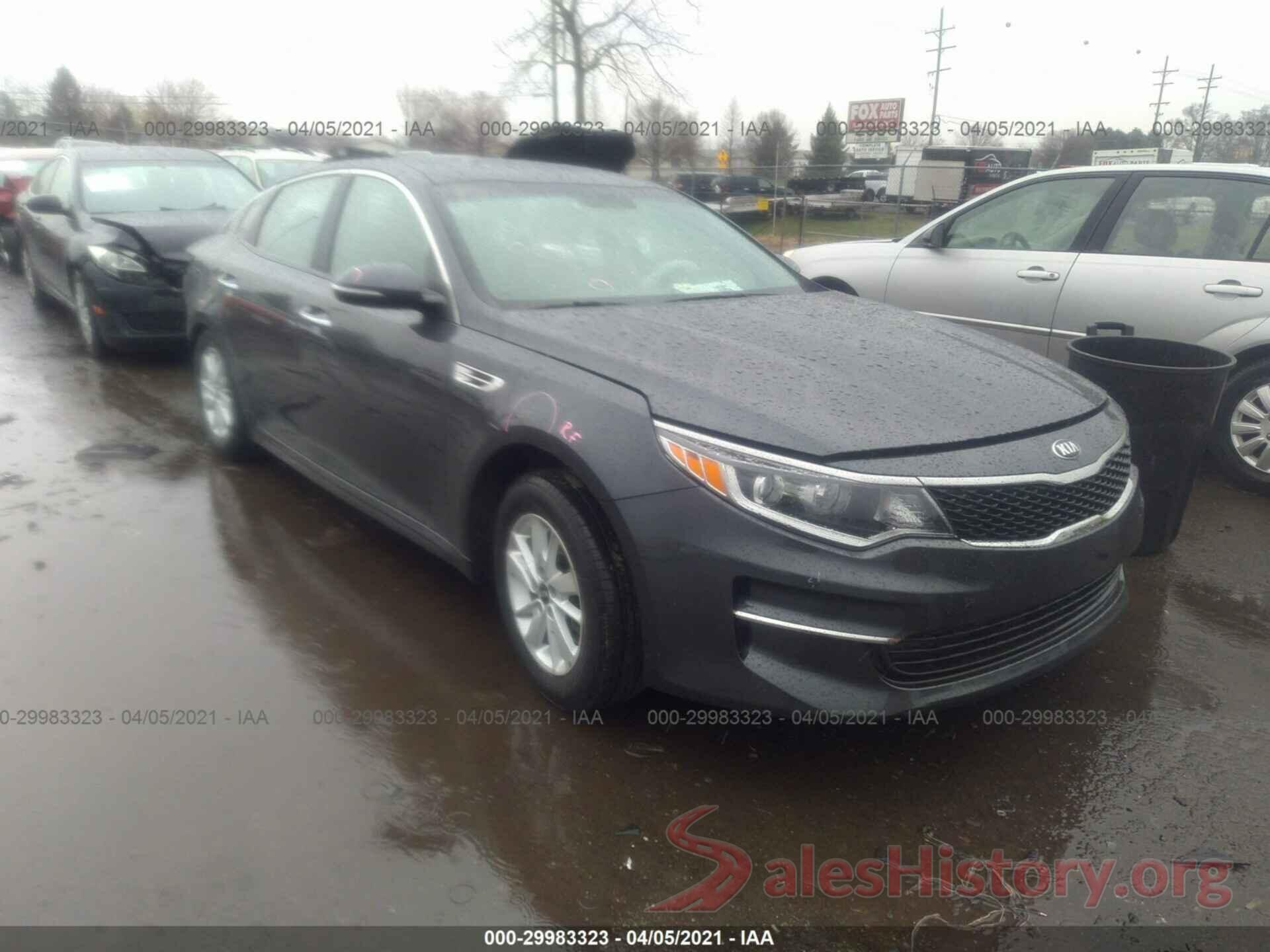 KNAGT4L38J5219325 2018 KIA OPTIMA