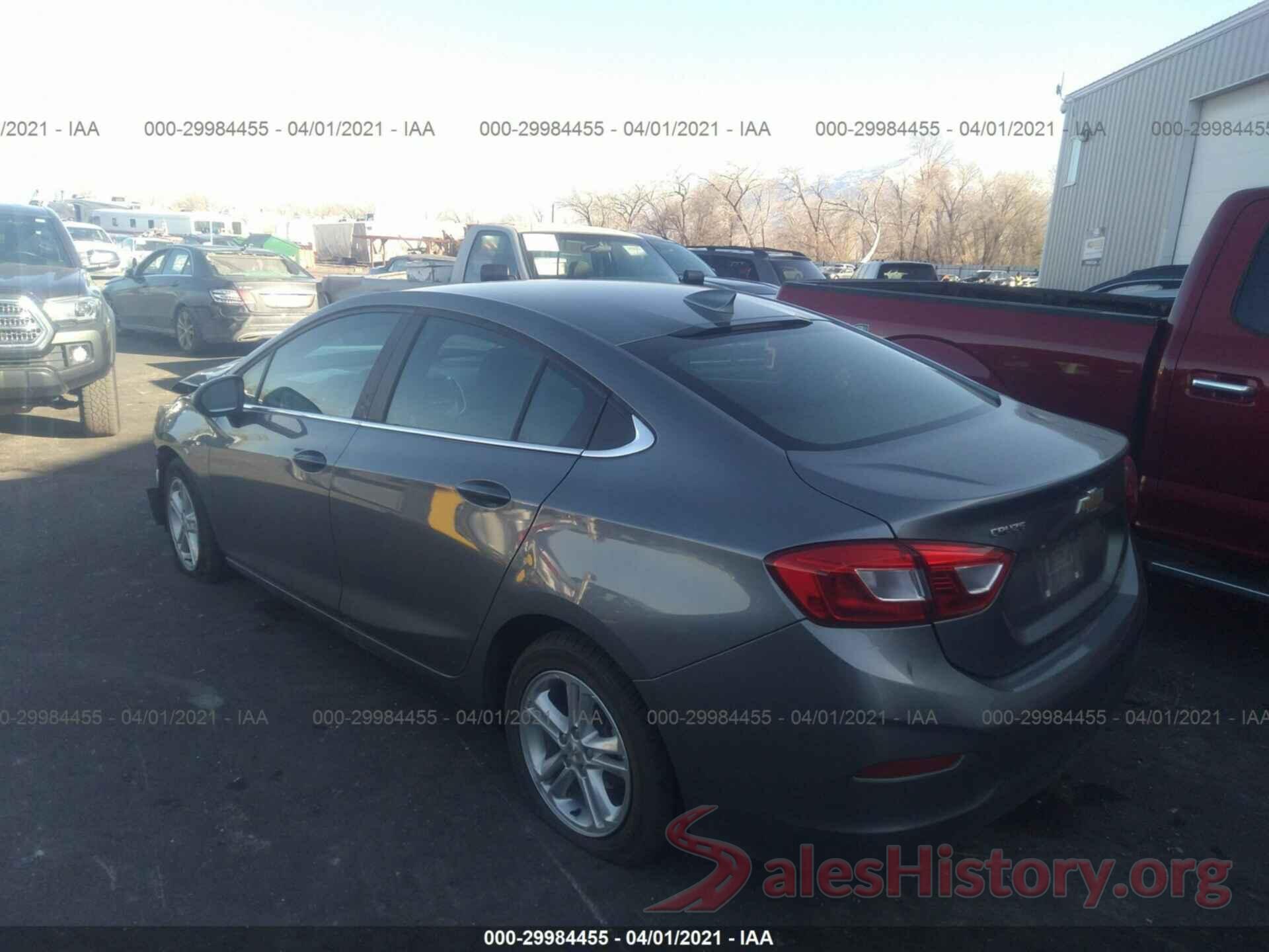 1G1BE5SM5J7133815 2018 CHEVROLET CRUZE