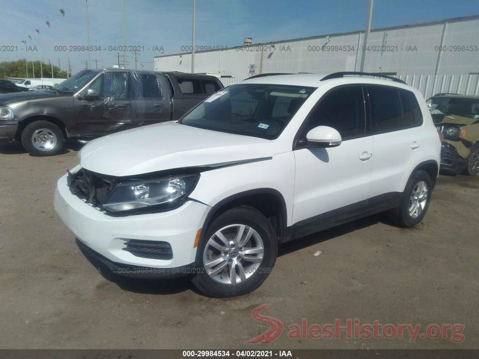 WVGAV7AX0HK017435 2017 VOLKSWAGEN TIGUAN